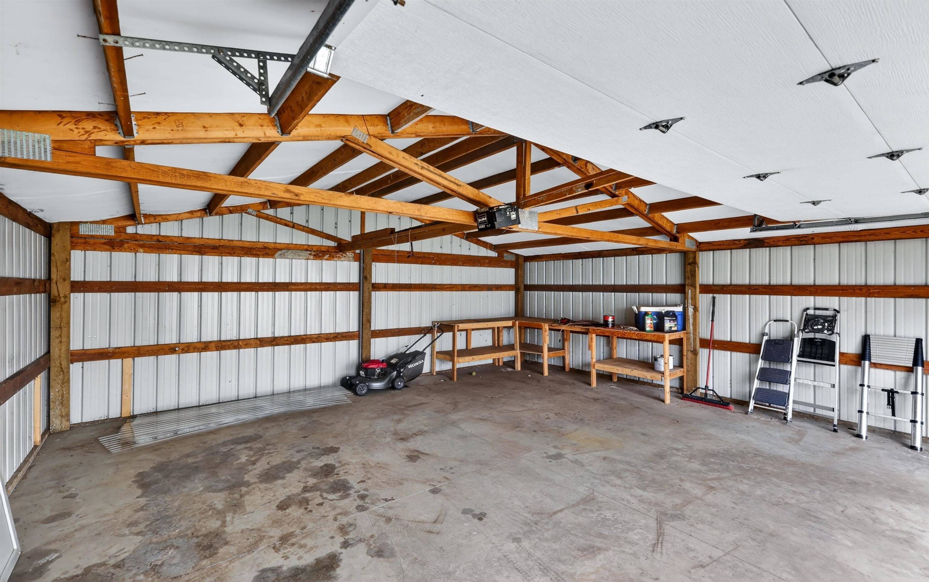 2921 N Locust Rd, Spokane, WA 99206