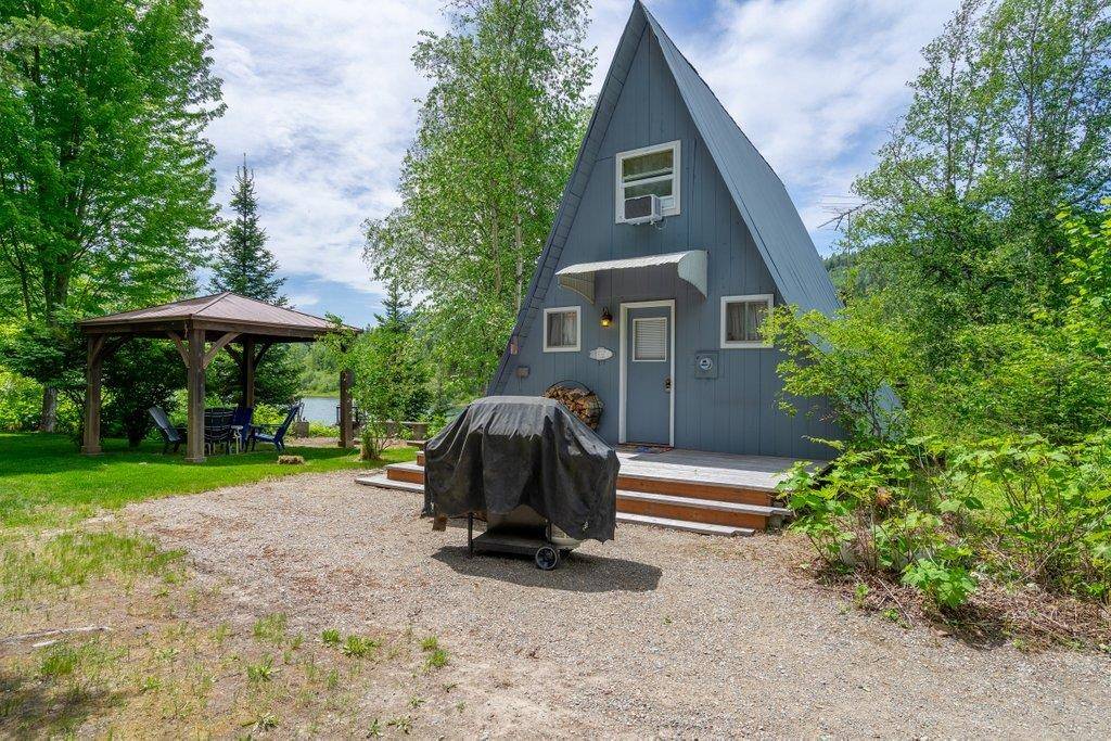 1632 E Joyner Dr, Cusick, WA 99119