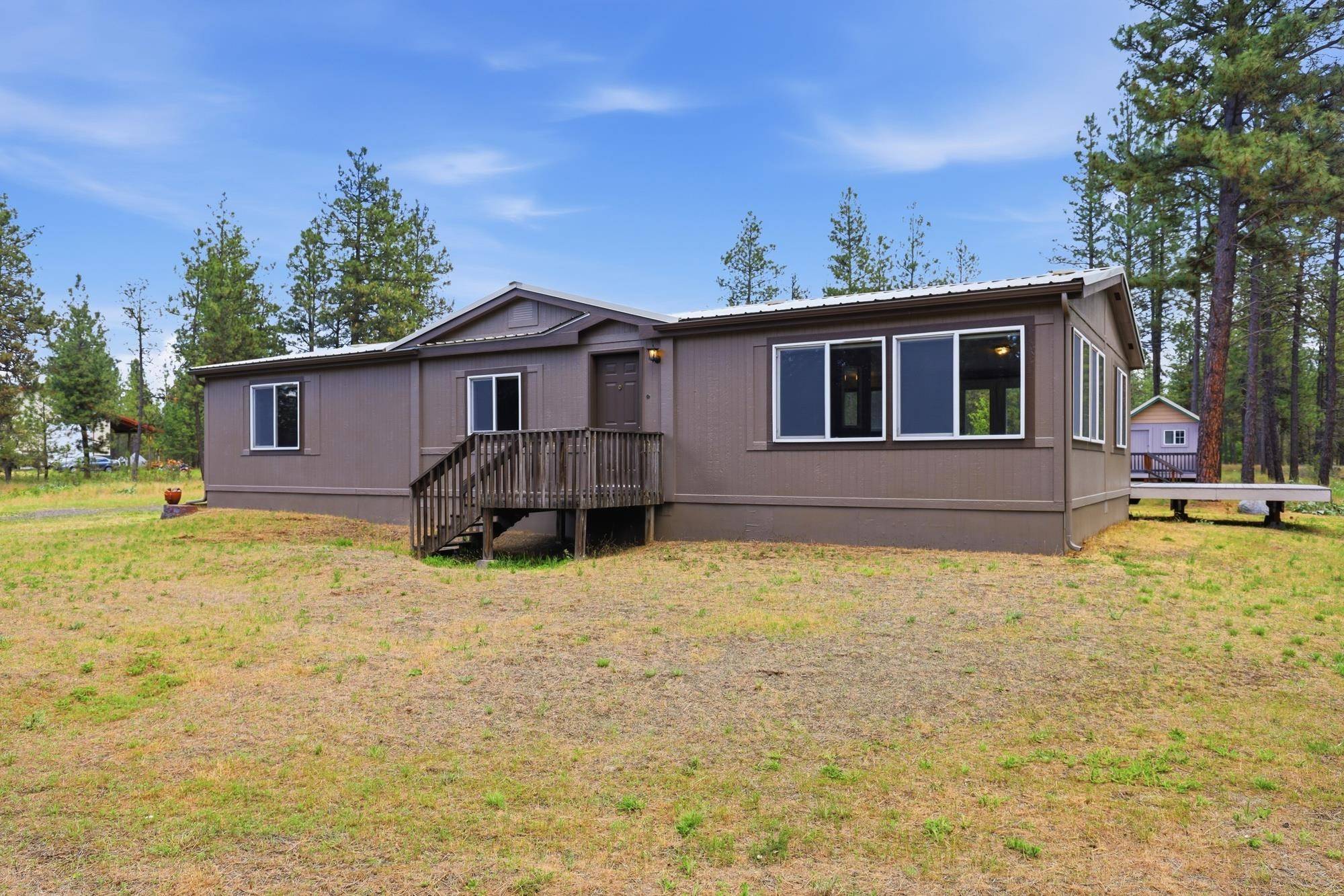 18507 S Nevada St, Spangle, WA 99031