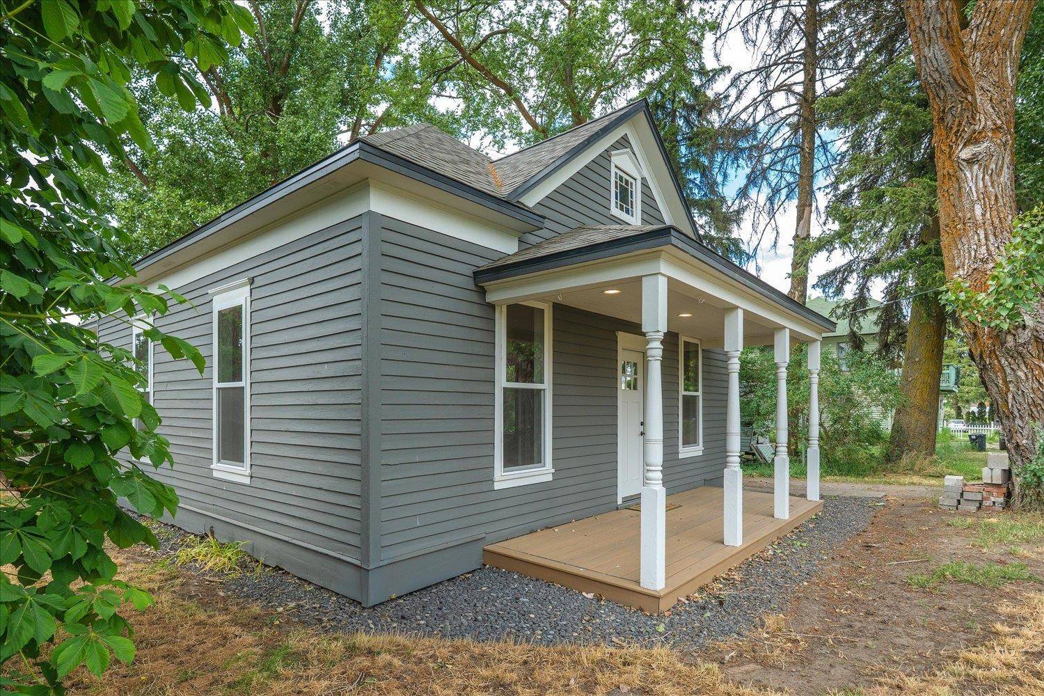 16647 N Oregon St, Edwall, WA 99008