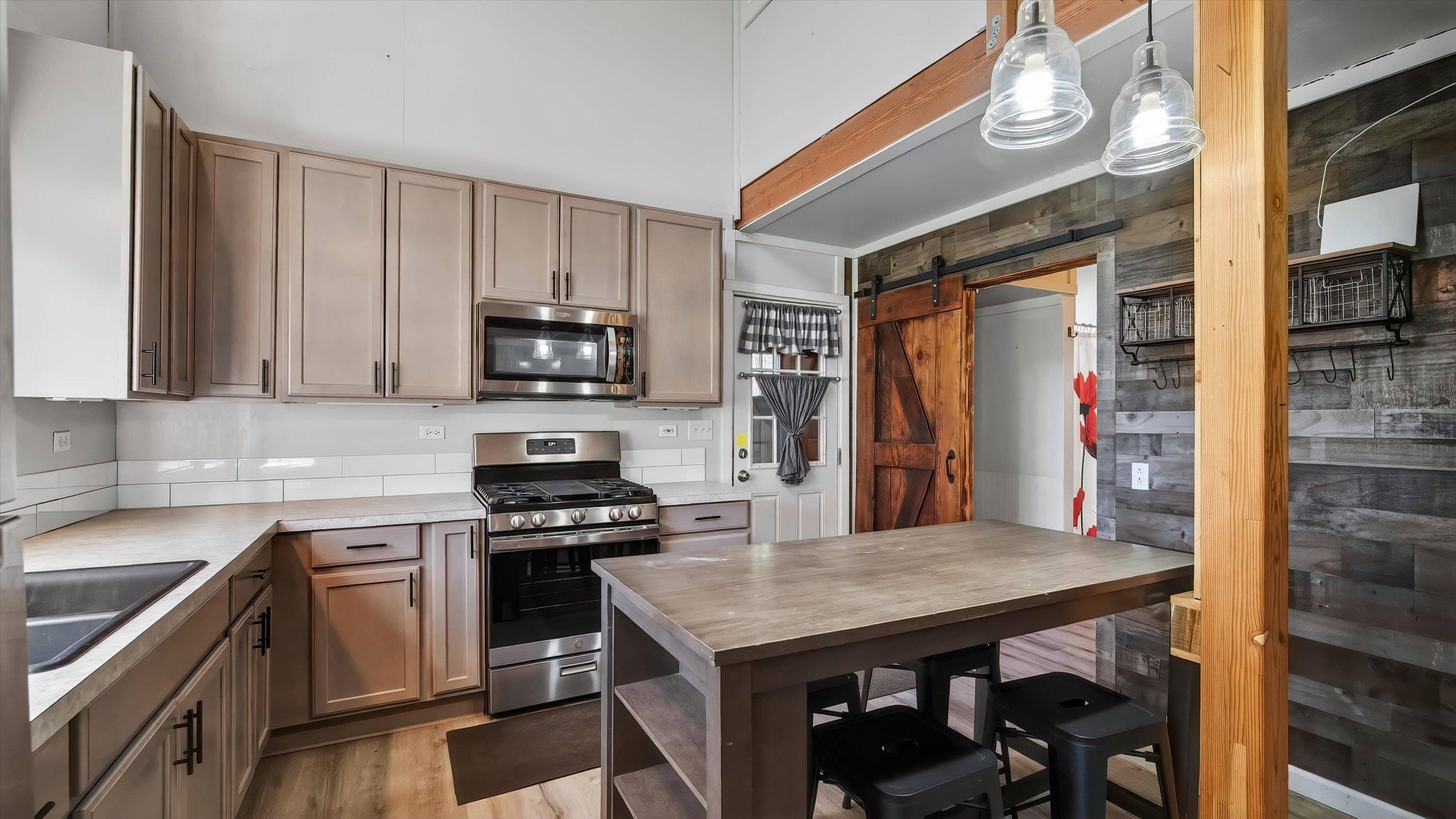 13901 S Clear Lake WAY ##609, Cheney, WA 99004