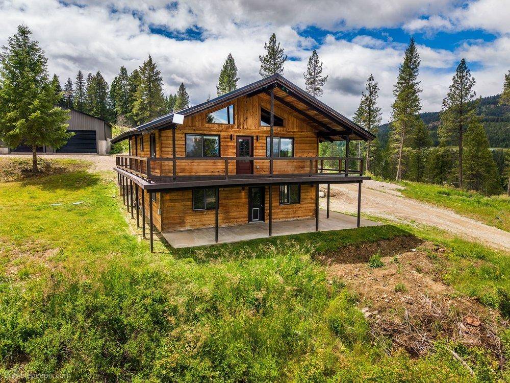 1812 B Wildrose WAY, Addy, WA 99101