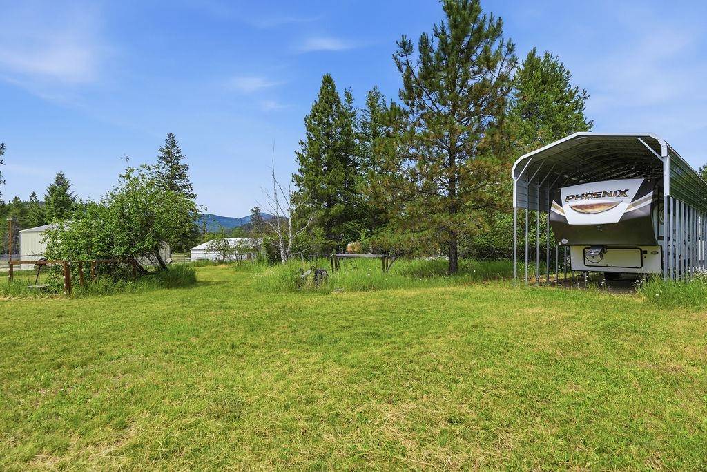 149 E Chippewa Ave, Ione, WA 99139