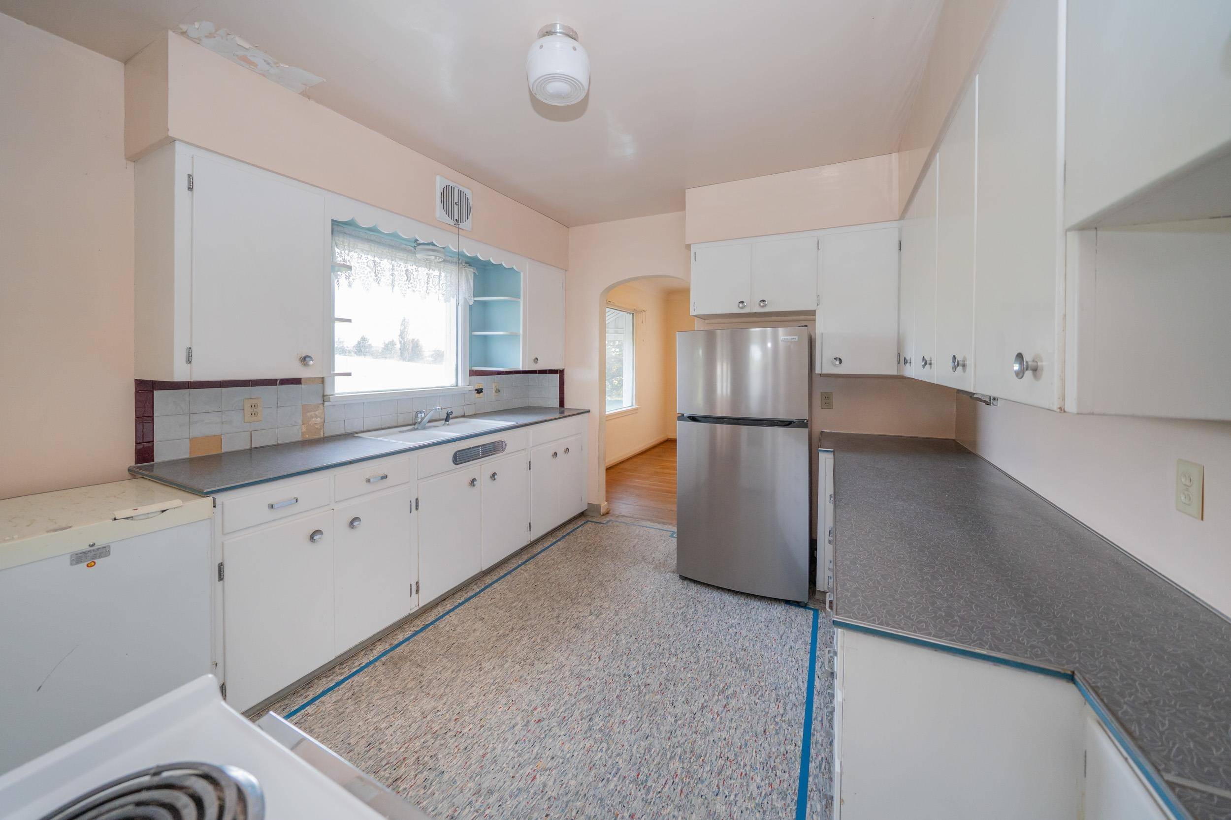 209 S Mcneil Ave, Fairfield, WA 99012
