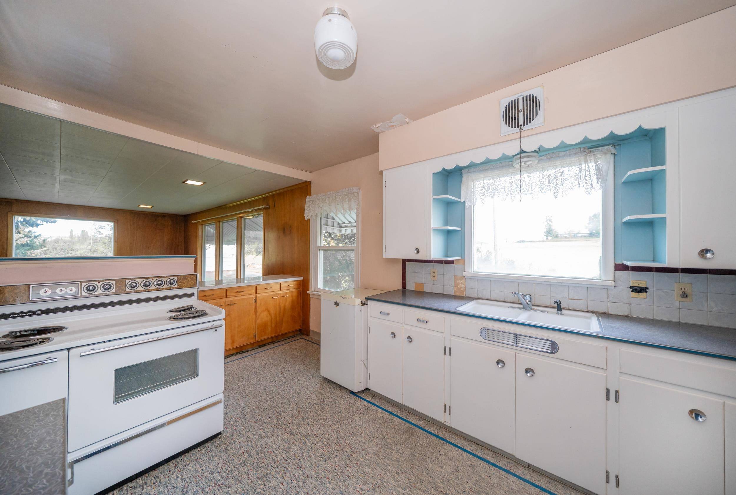 209 S Mcneil Ave, Fairfield, WA 99012