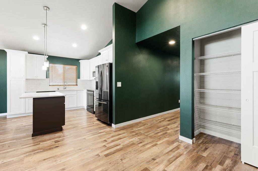 2934 N Altamont St, Spokane, WA 99207