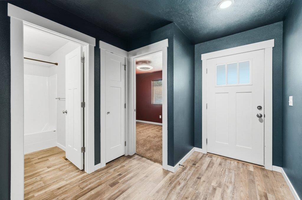 2934 N Altamont St, Spokane, WA 99207
