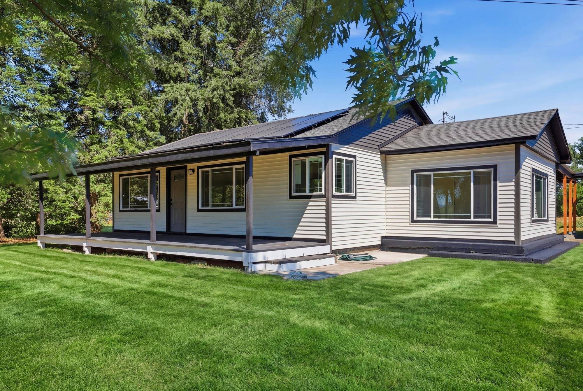 25815 E River Rd, Otis Orchards, WA 99027