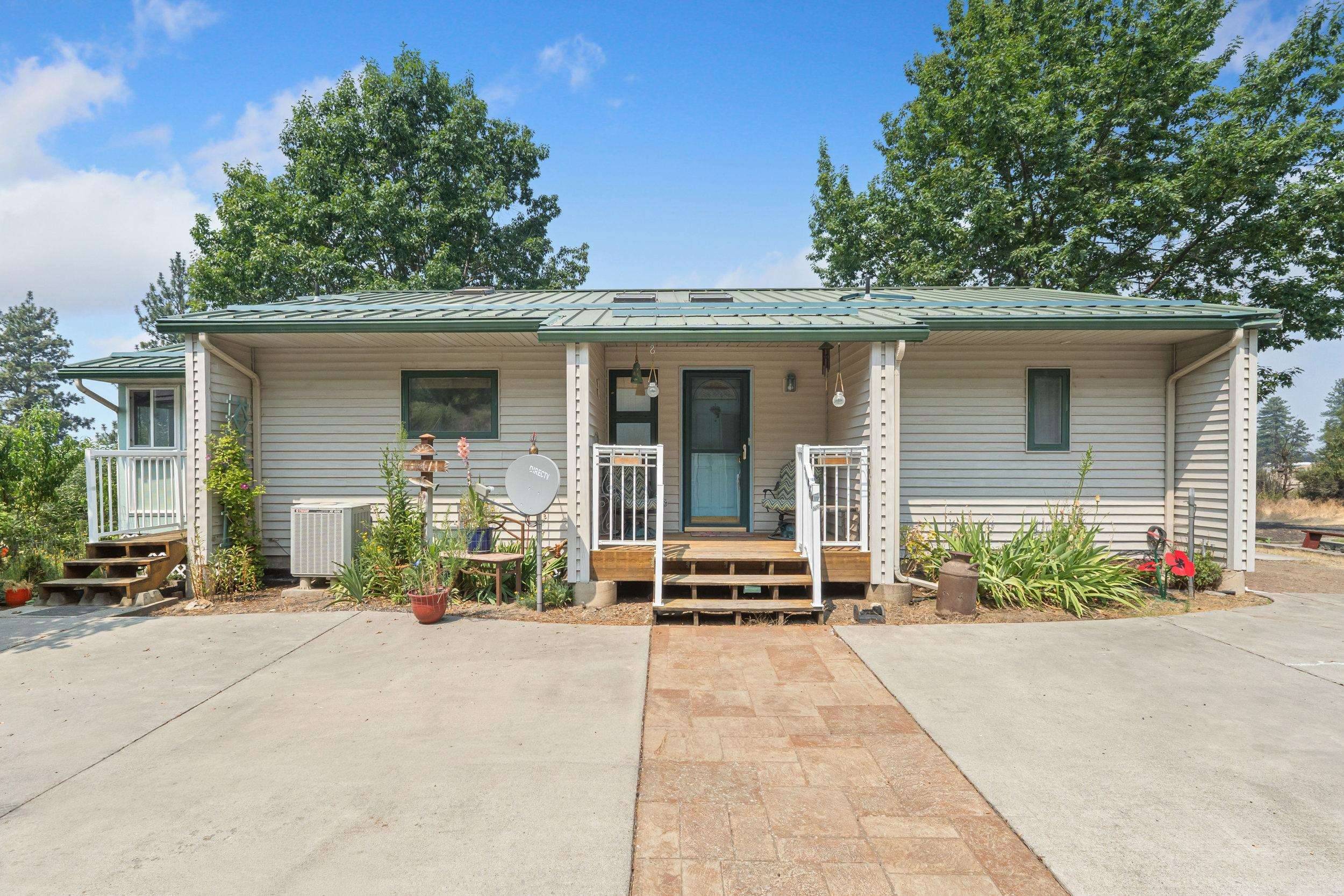4130 Friday Bay Ln, Seven Bays, WA 99122