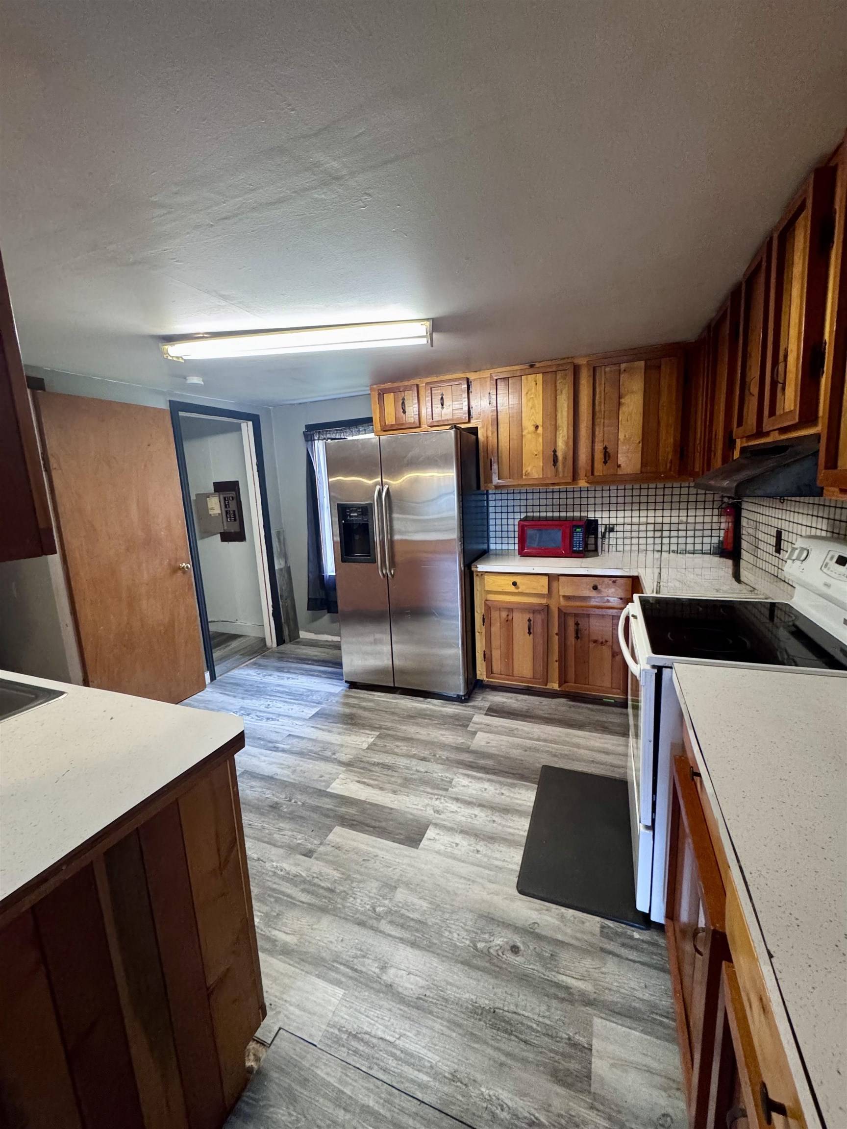 206 E Blackwell St, Ione, WA 99139