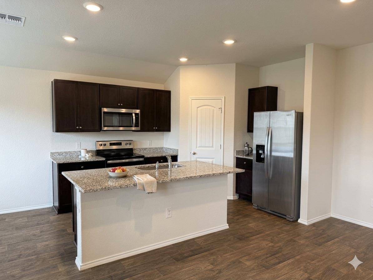 821 Gerardia CT, Seguin, TX 78155