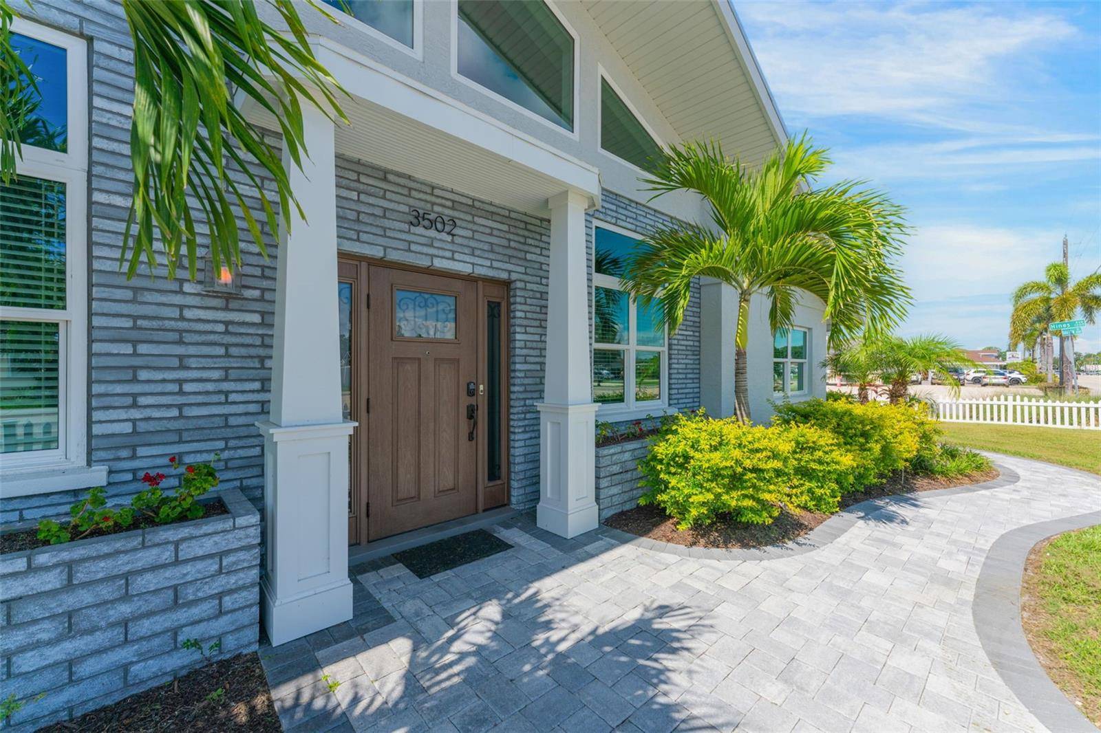 3502 BAHIA VISTA ST, Sarasota, FL 34239