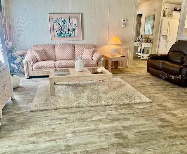 5707 45TH ST E #90, Bradenton, FL 34203