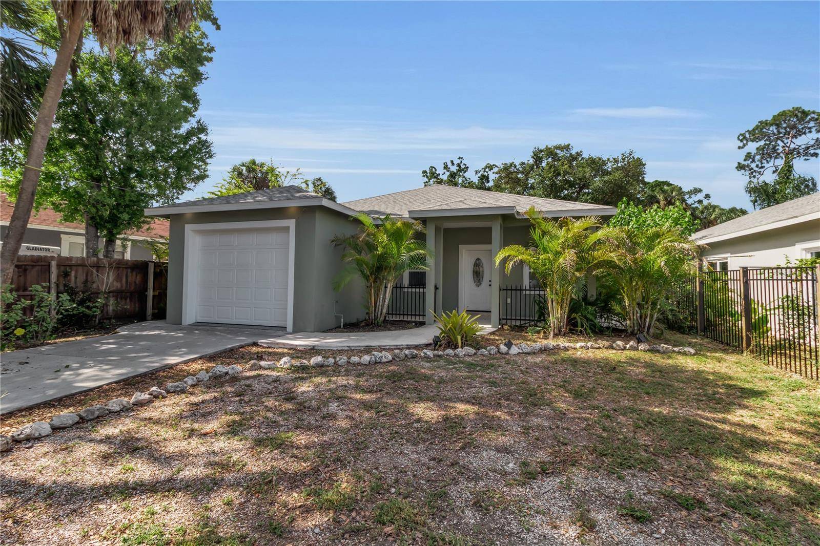 1536 25TH ST, Sarasota, FL 34234