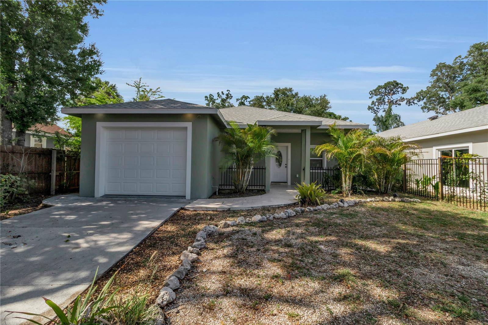 1536 25TH ST, Sarasota, FL 34234