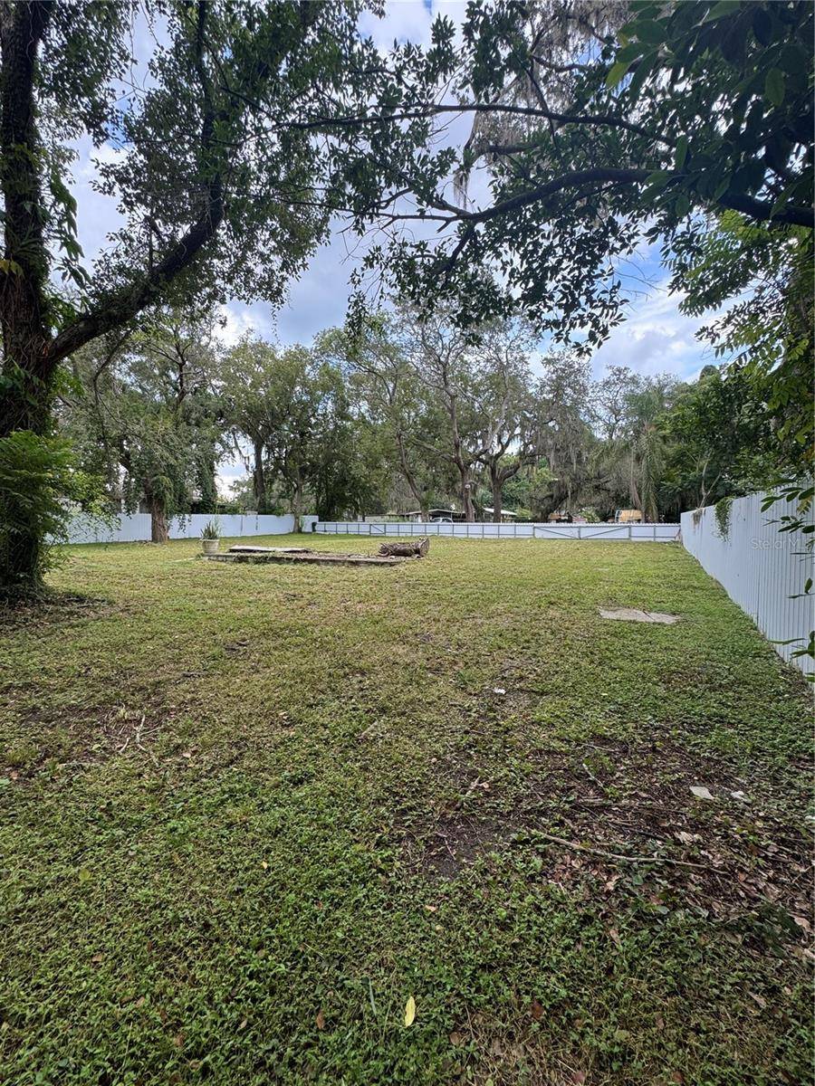 2211 KEUKA AVE, Leesburg, FL 34748