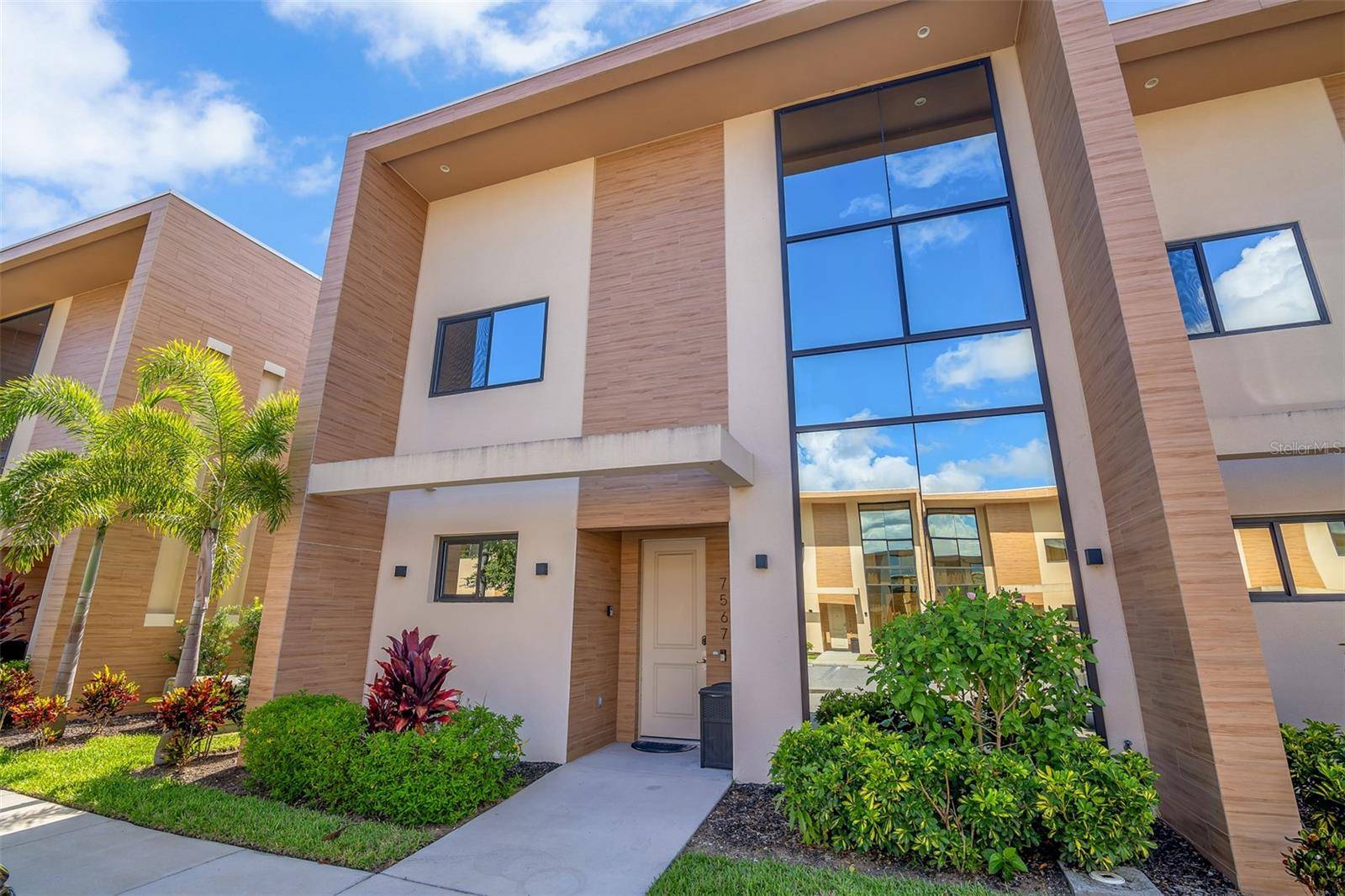7567 BROOKLYN DR, Kissimmee, FL 34747