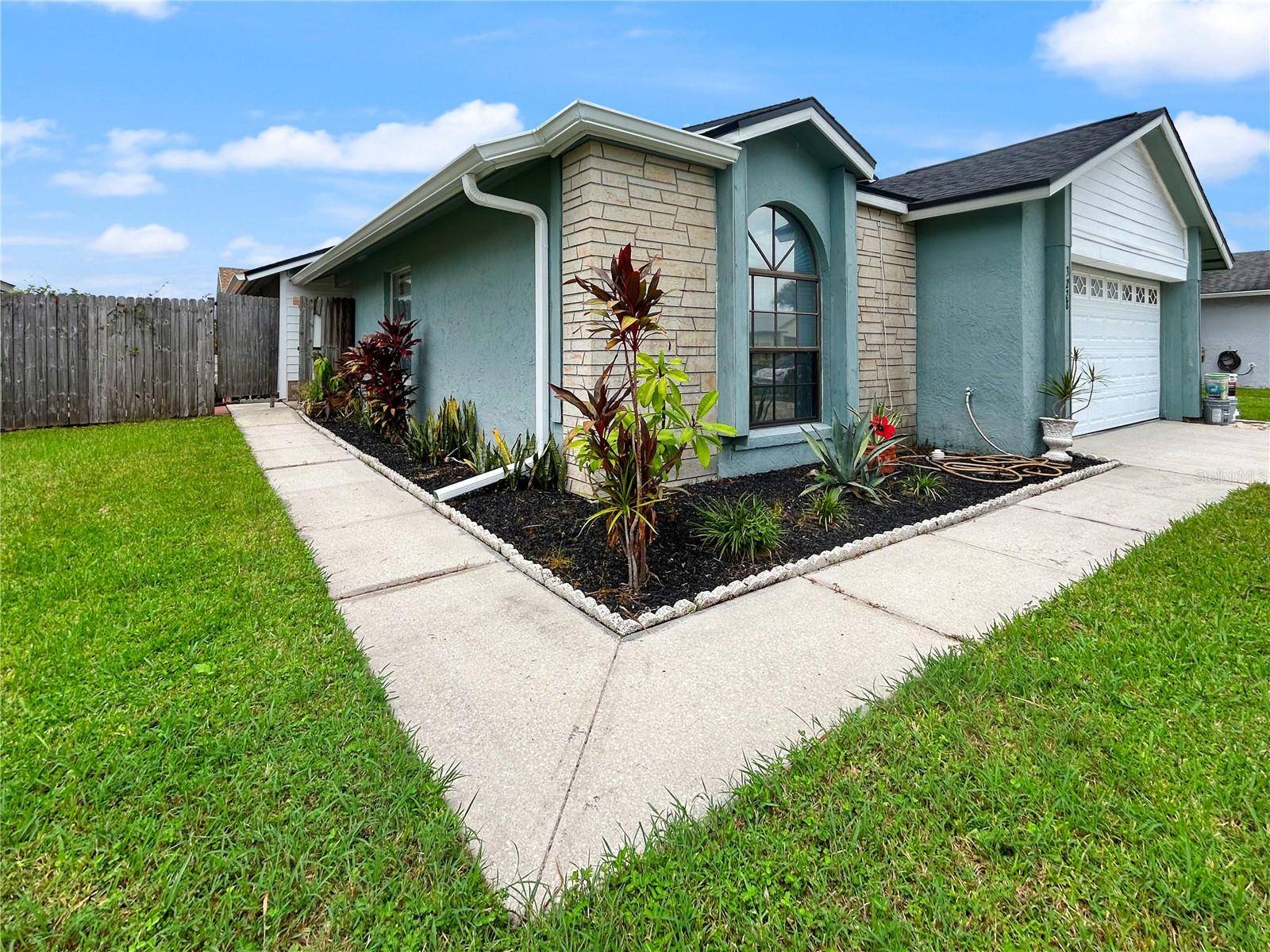 3228 RUNNING BEAR WAY, Kissimmee, FL 34746