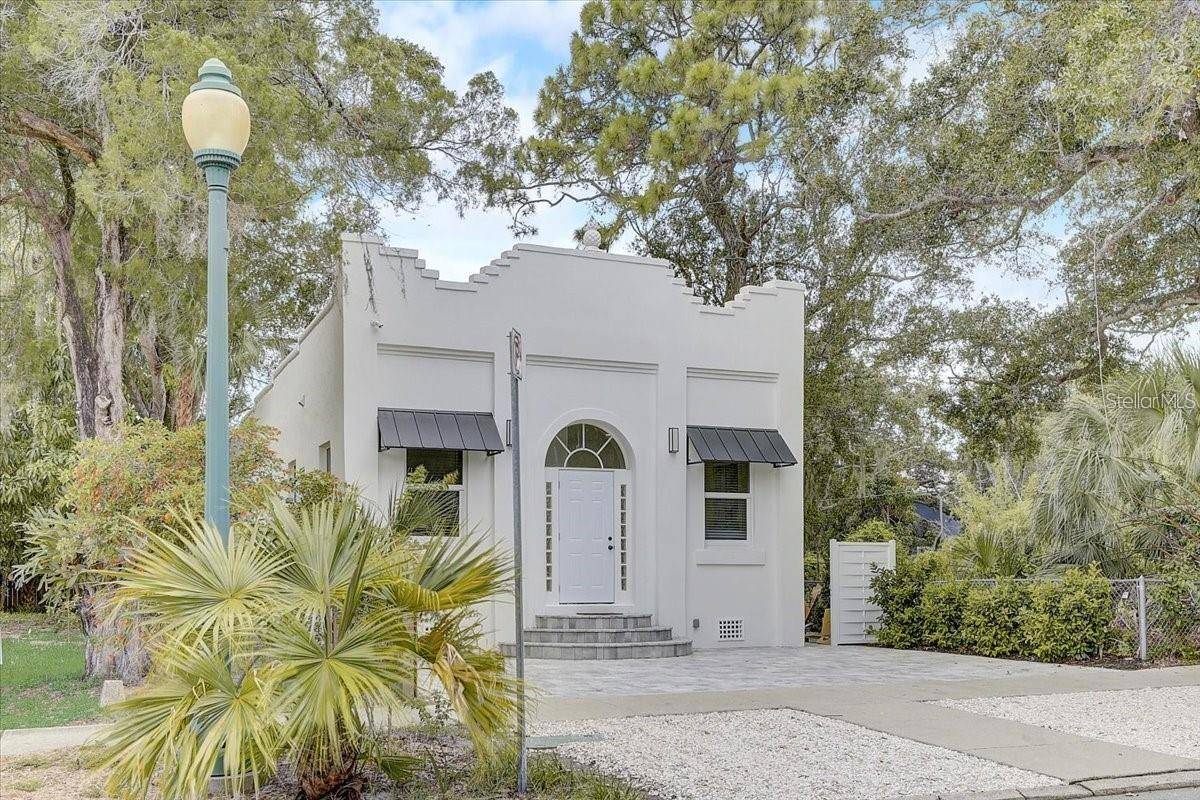 1862 6TH ST, Sarasota, FL 34236