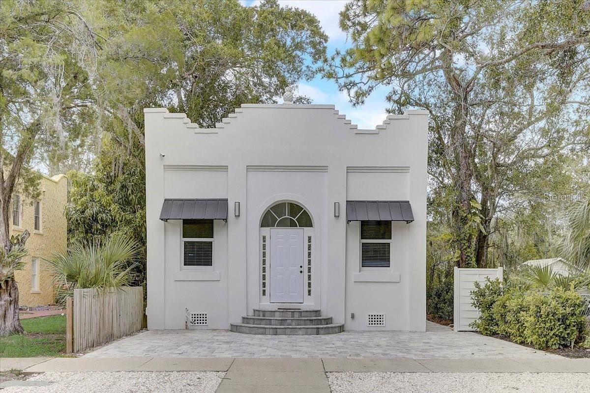 1862 6TH ST, Sarasota, FL 34236