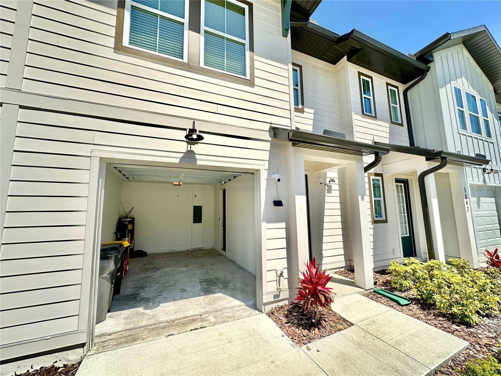 1047 PLANTATION LN, Davenport, FL 33896
