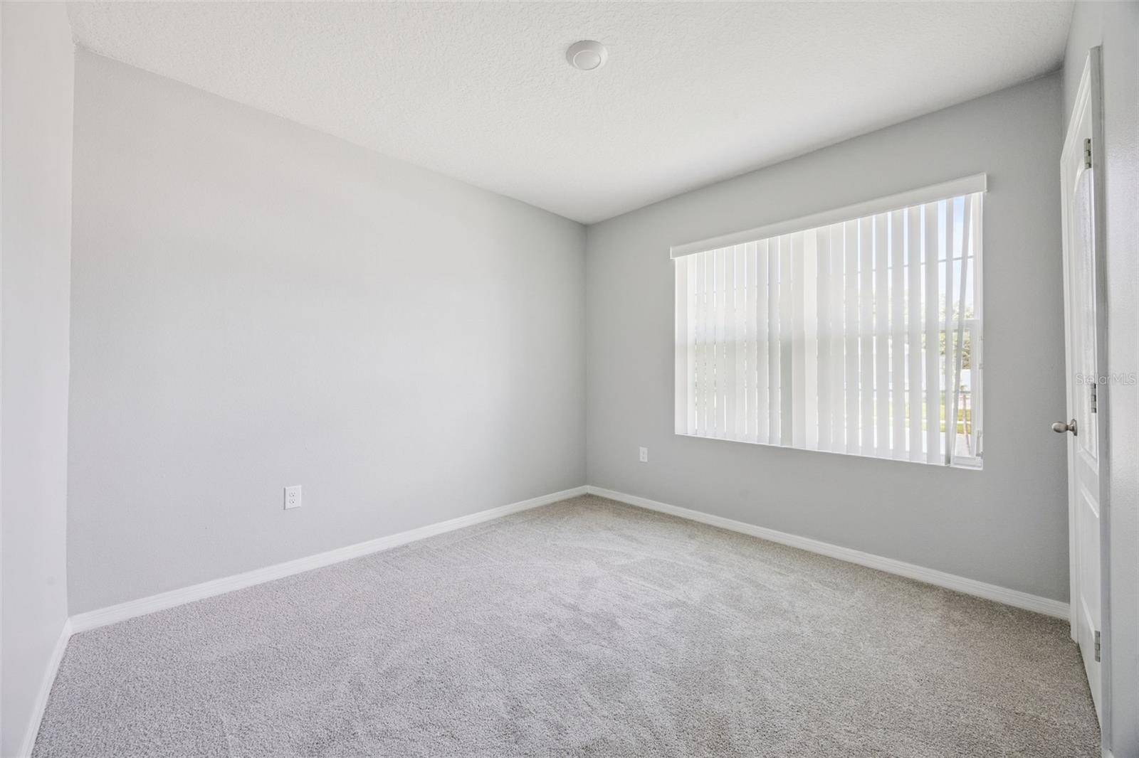 1603 BARBERRY DR, Kissimmee, FL 34744
