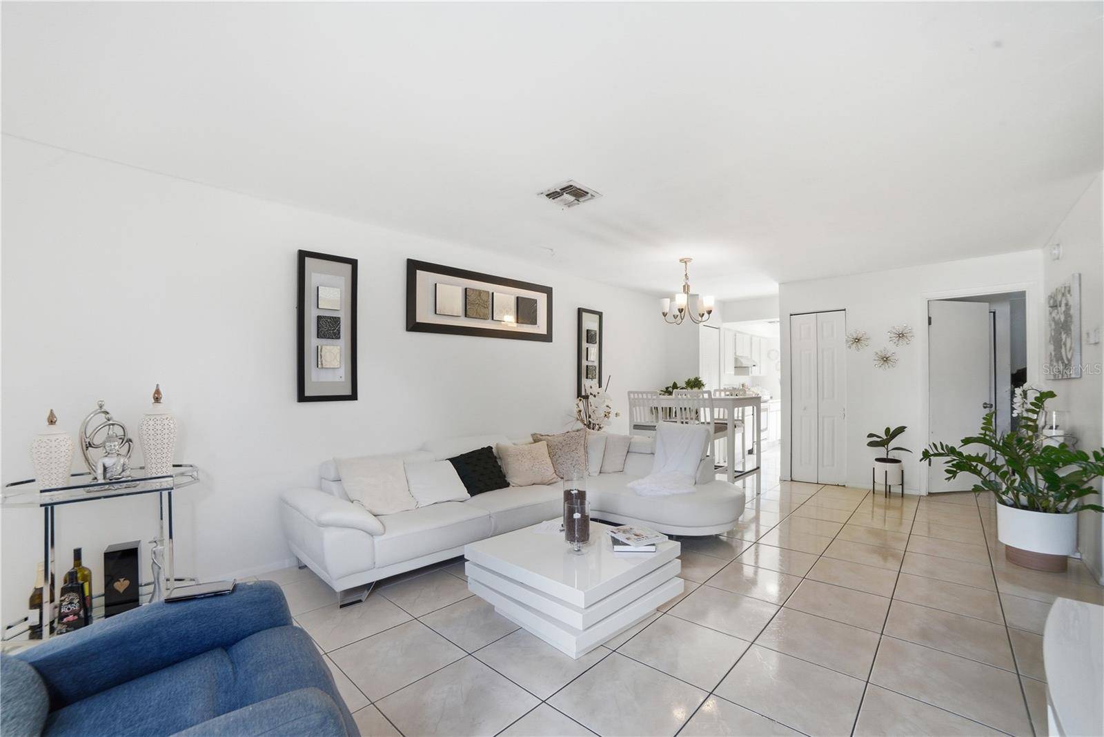 2 E LAS PALMAS WAY, Kissimmee, FL 34743