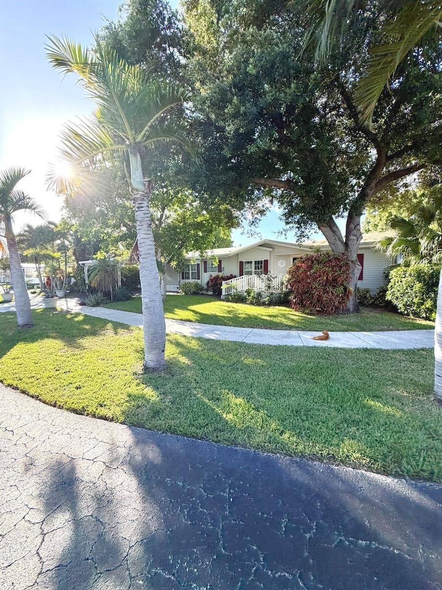 3217 NW 64TH ST, Coconut Creek, FL 33073