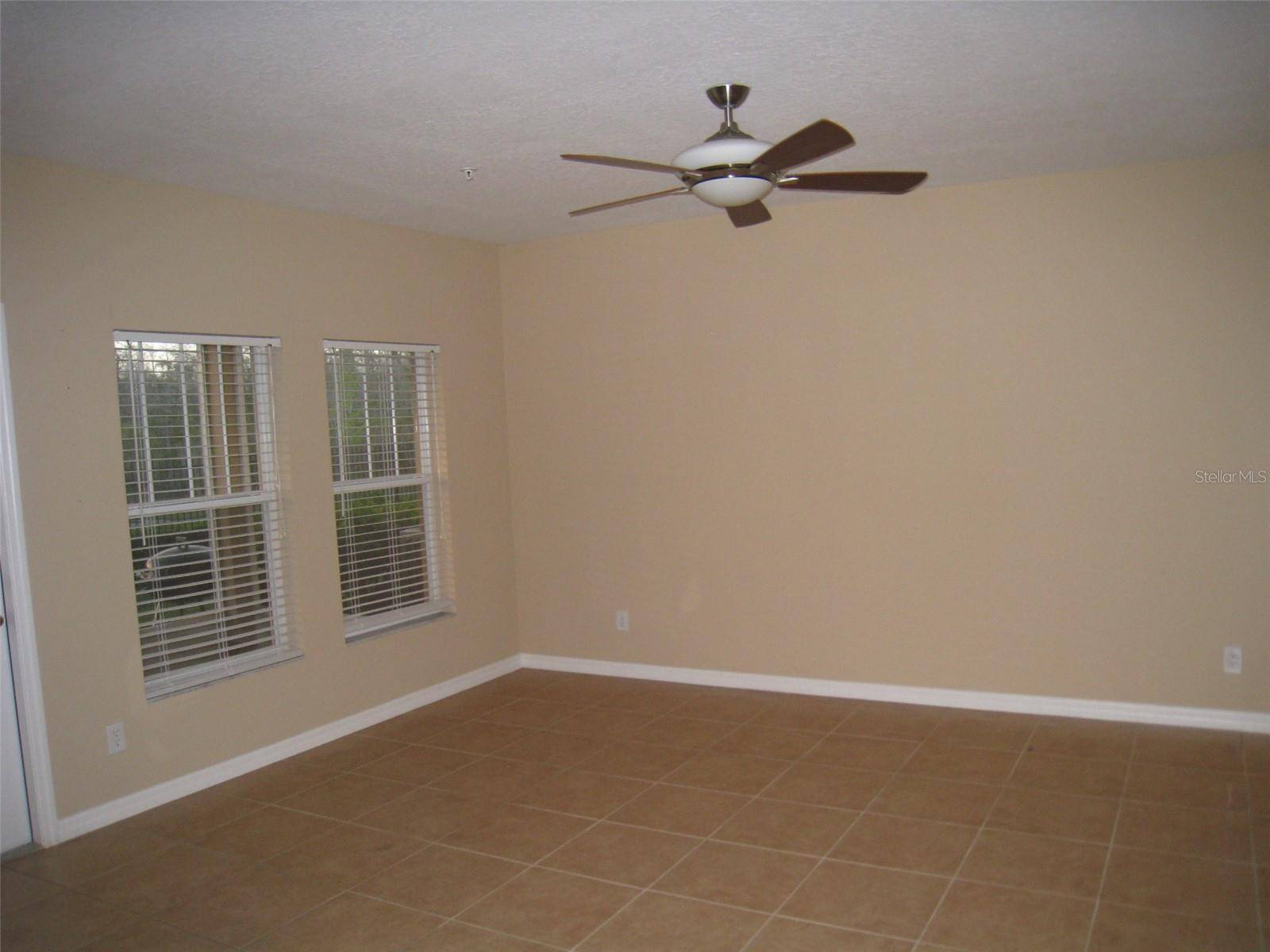 9663 BISCOTTI AVE, Orlando, FL 32829