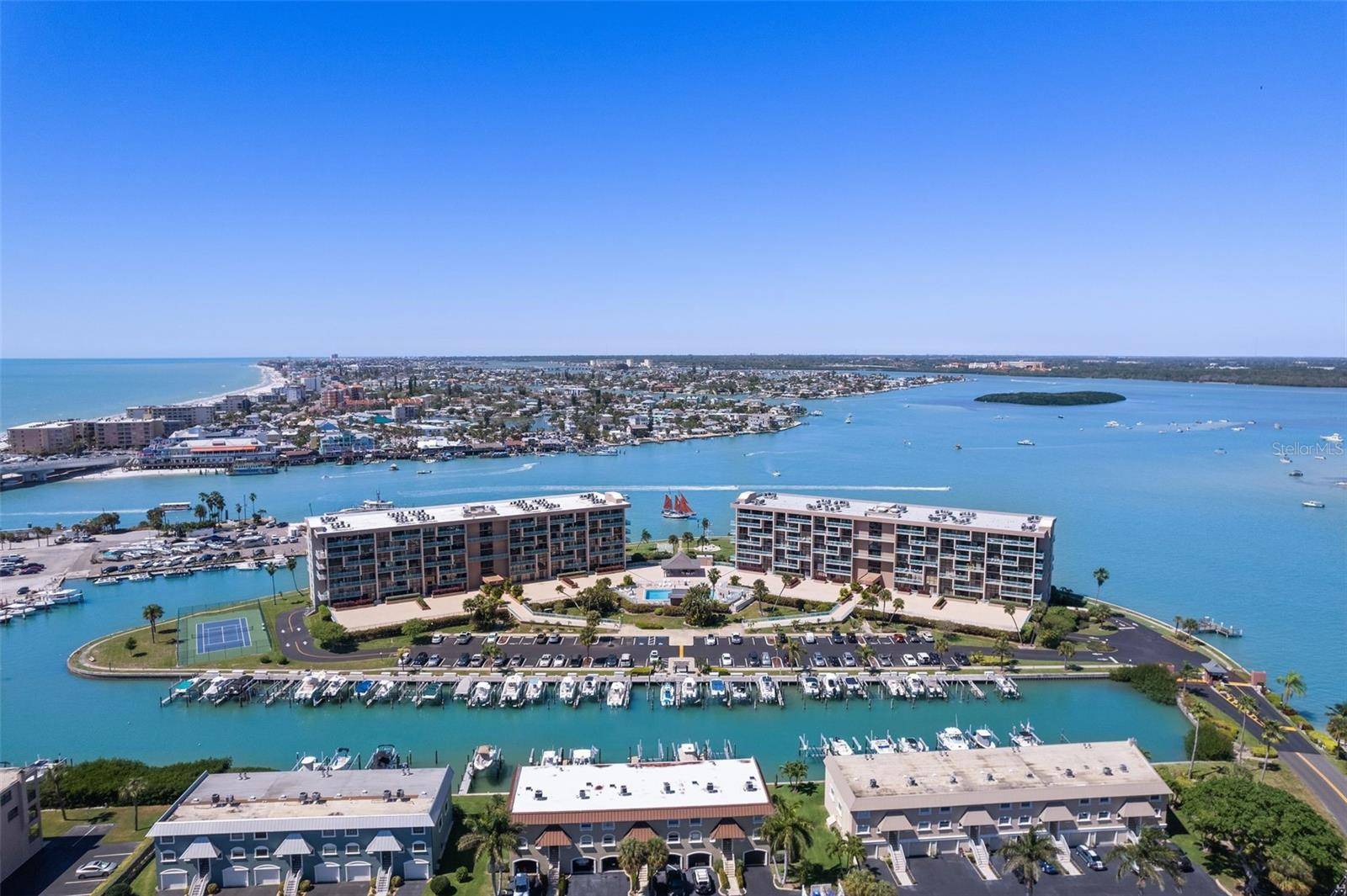 1 KEY CAPRI #502E, Treasure Island, FL 33706