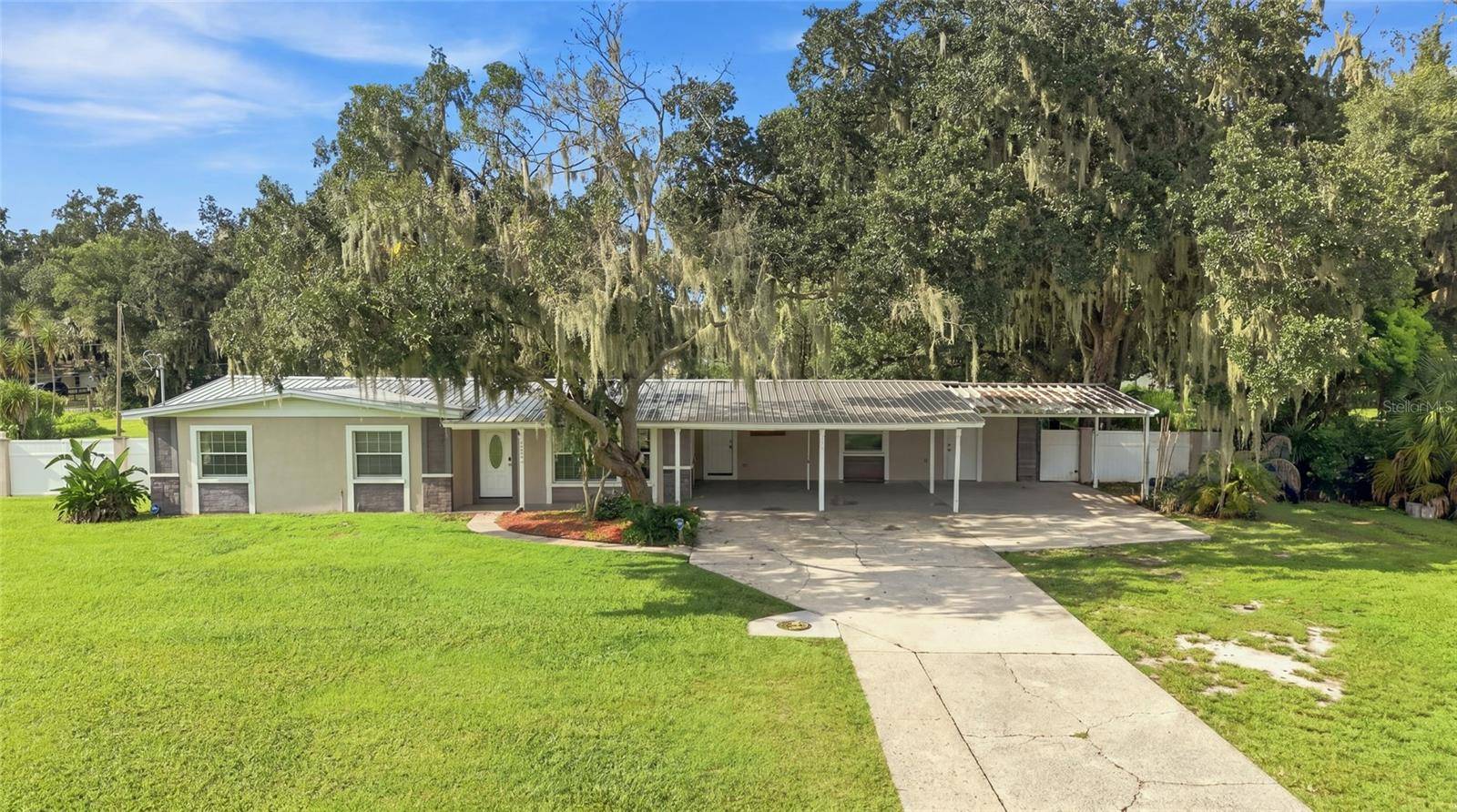 5106 THONOTOSASSA RD, Plant City, FL 33565