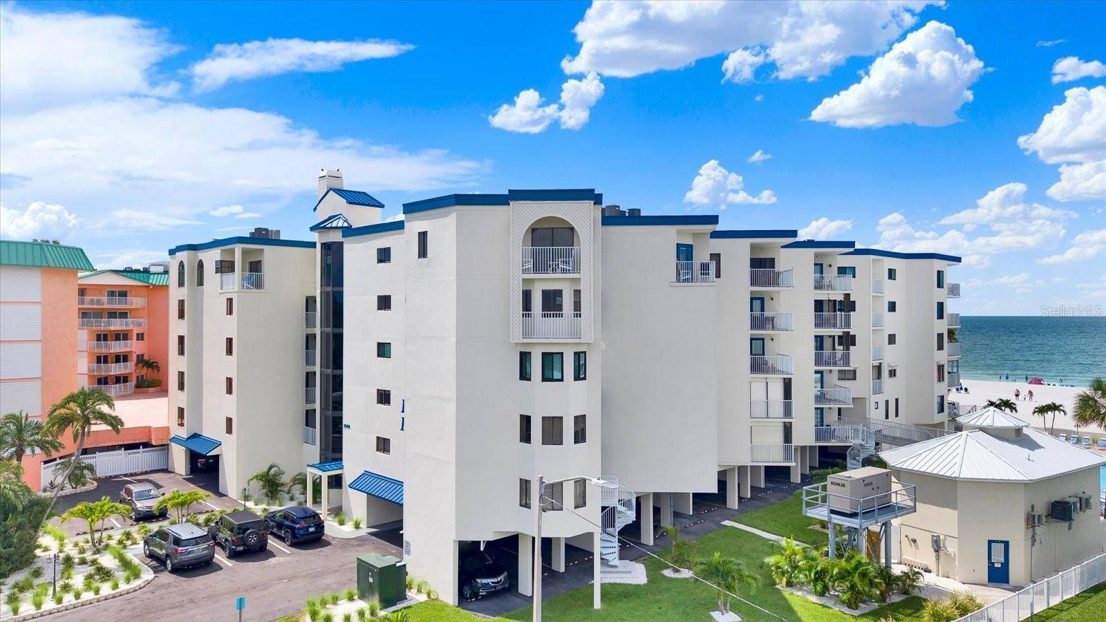 18450 GULF BLVD #213, Indian Shores, FL 33785
