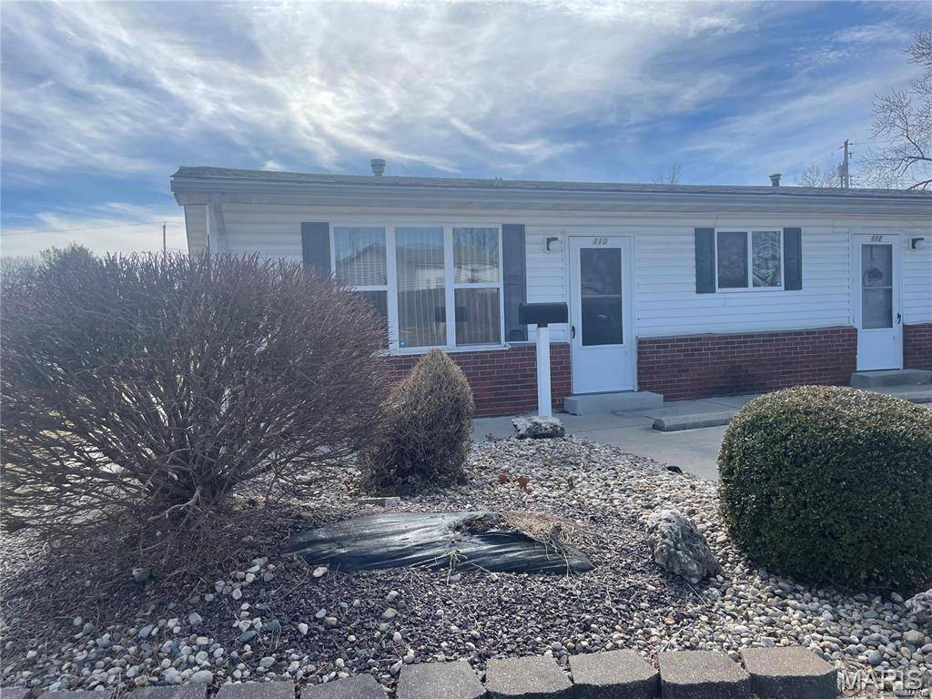 116 N Fourteenth ST, Wood River, IL 62095