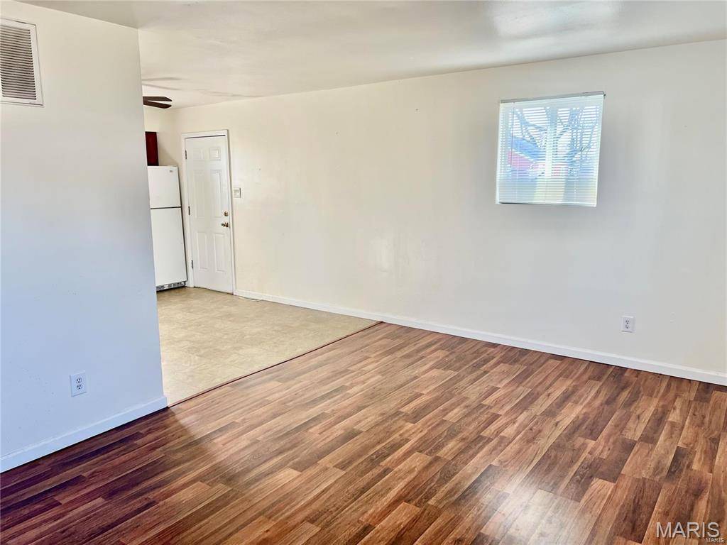 116 N Fourteenth ST, Wood River, IL 62095