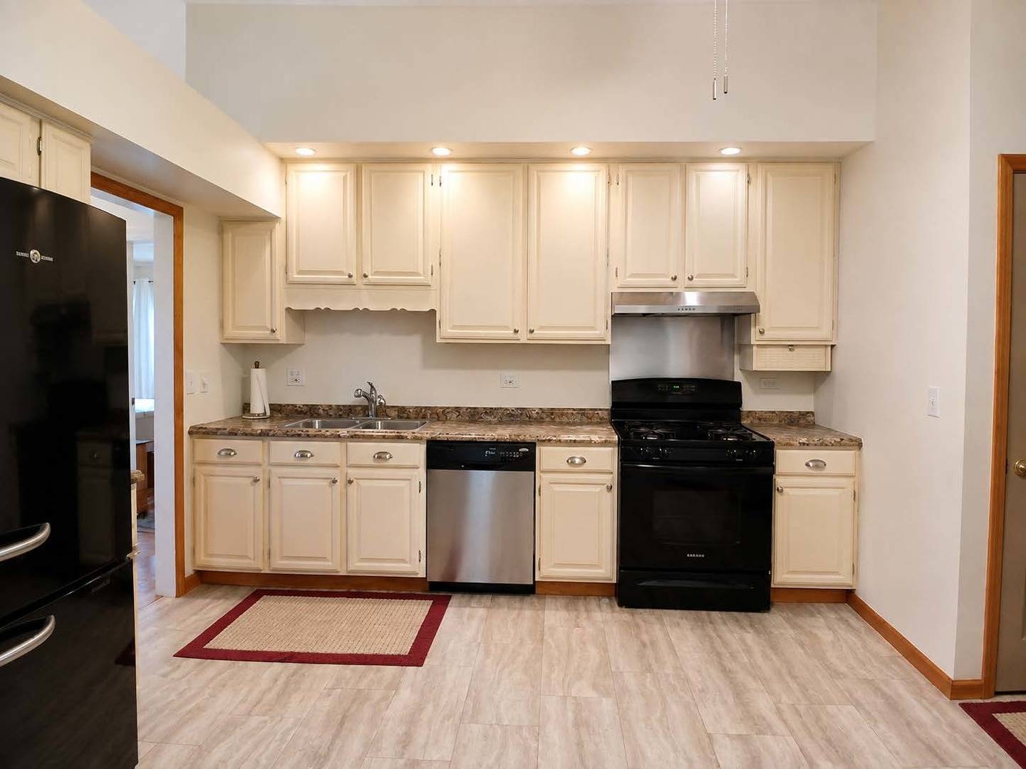 1010 Fox Run LN, Algonquin, IL 60102