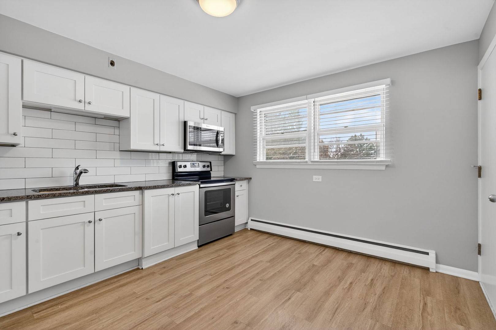 34 S Kensington AVE #05, La Grange, IL 60525