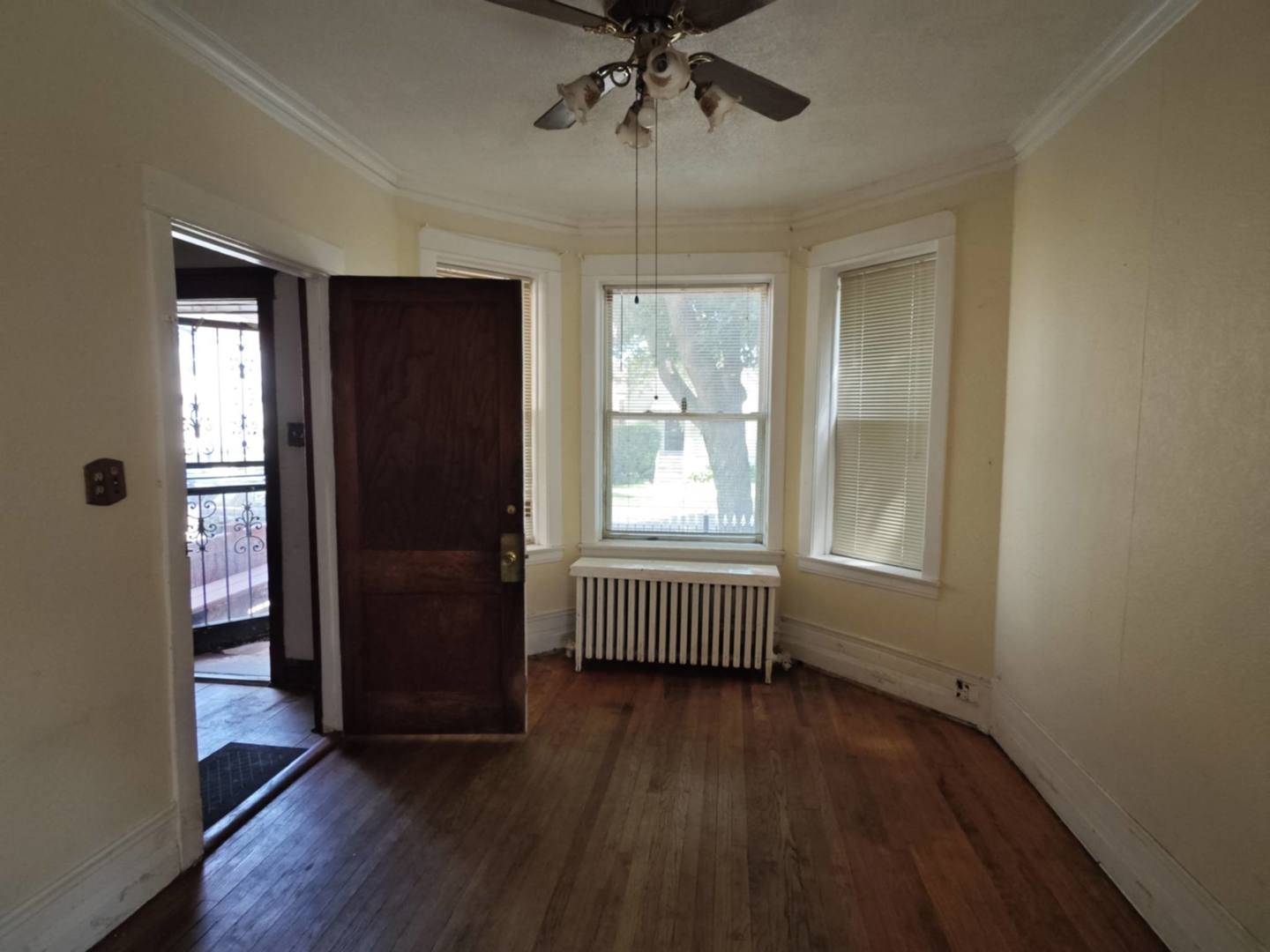 1634 N Kildare AVE, Chicago, IL 60639