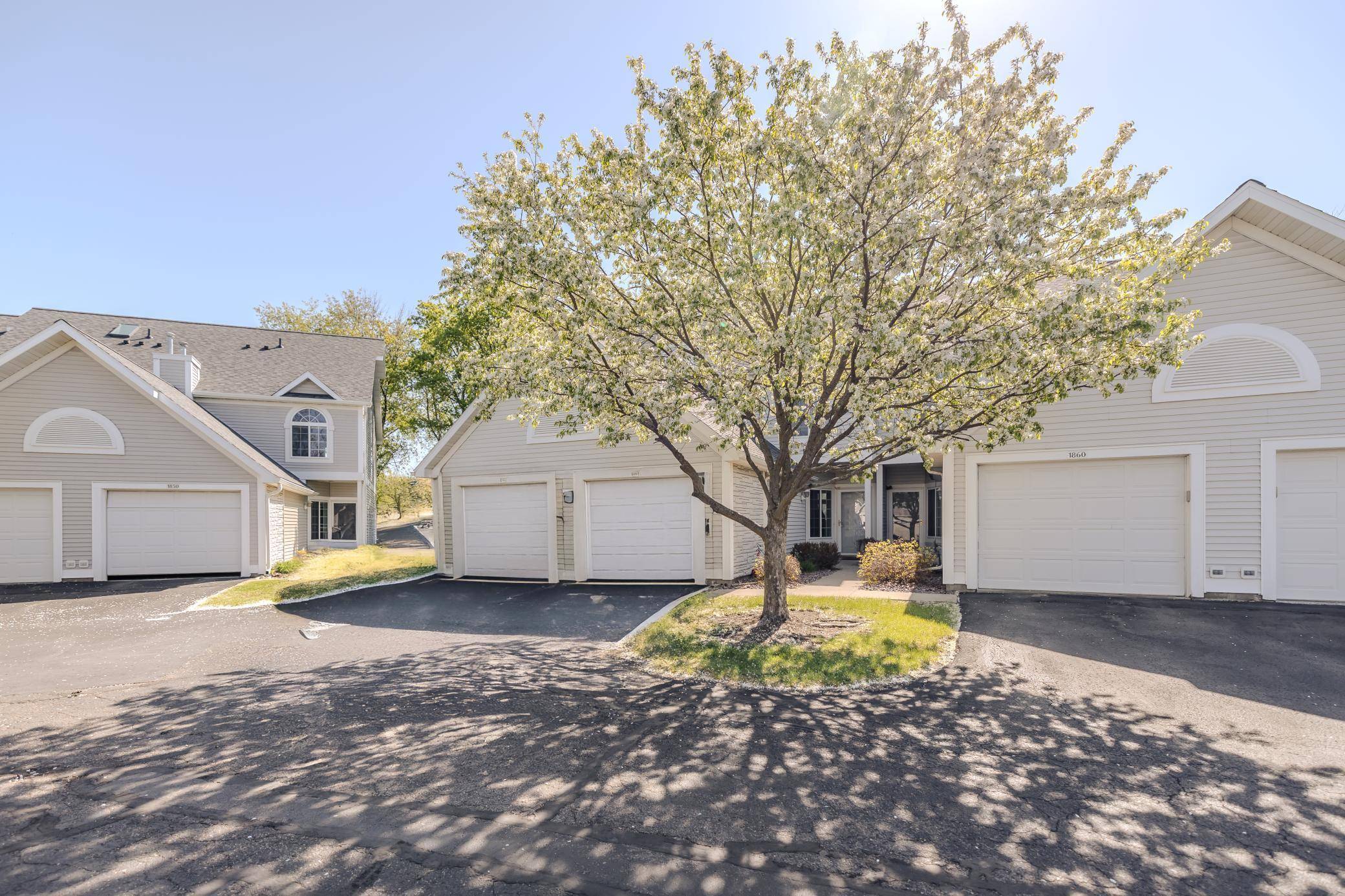 1858 Tiffany Cove LN SW, Rochester, MN 55902