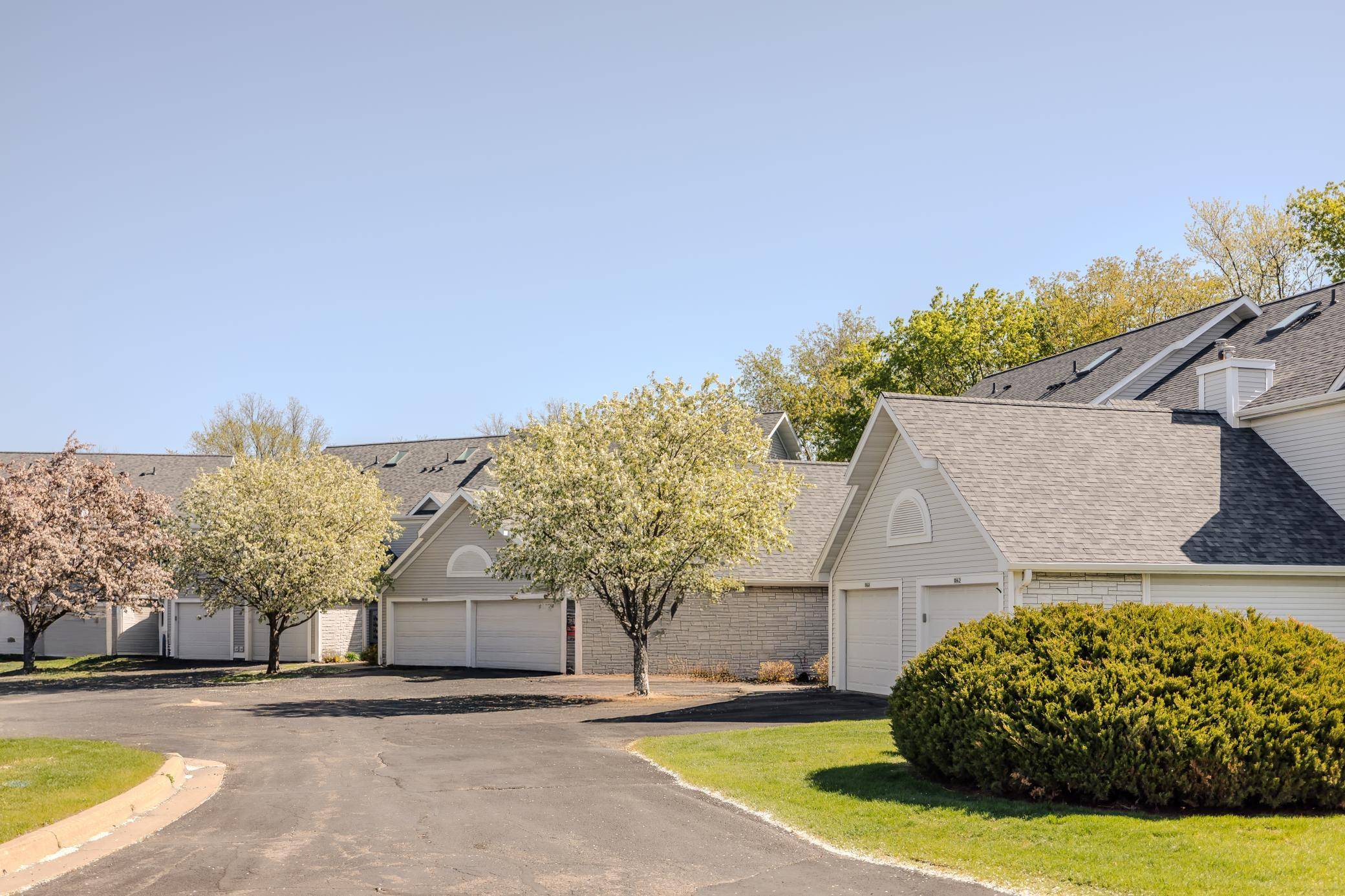 1858 Tiffany Cove LN SW, Rochester, MN 55902