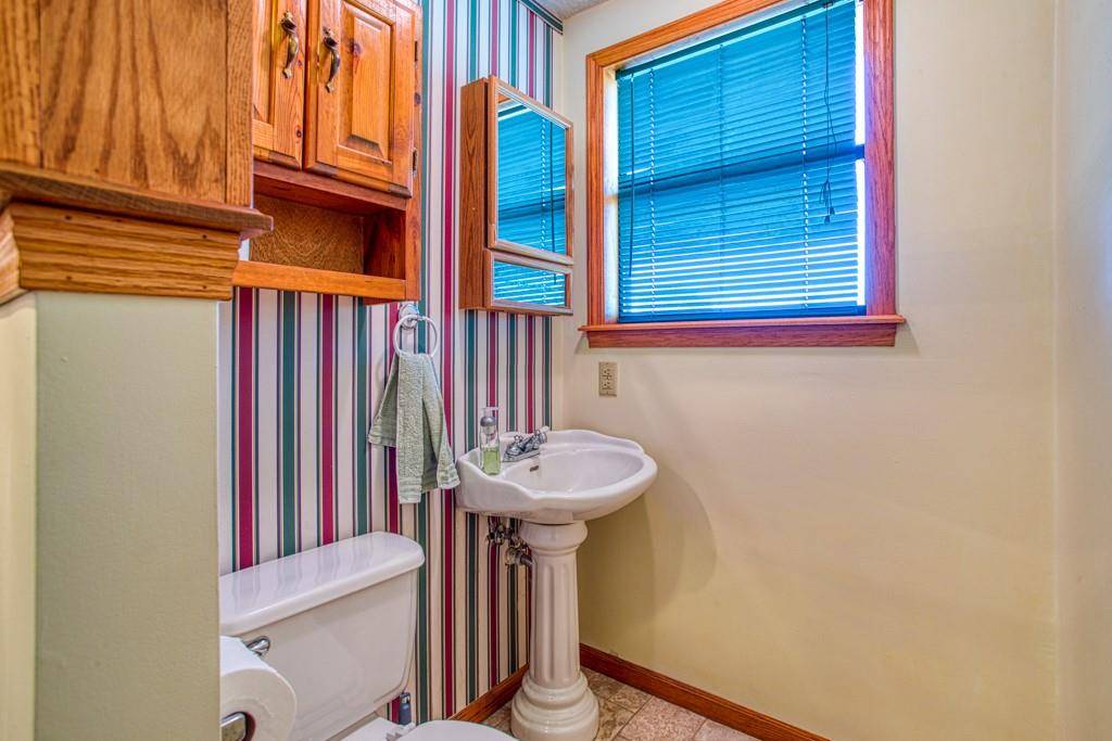 222 Grand AVE, Aline, OK 73716