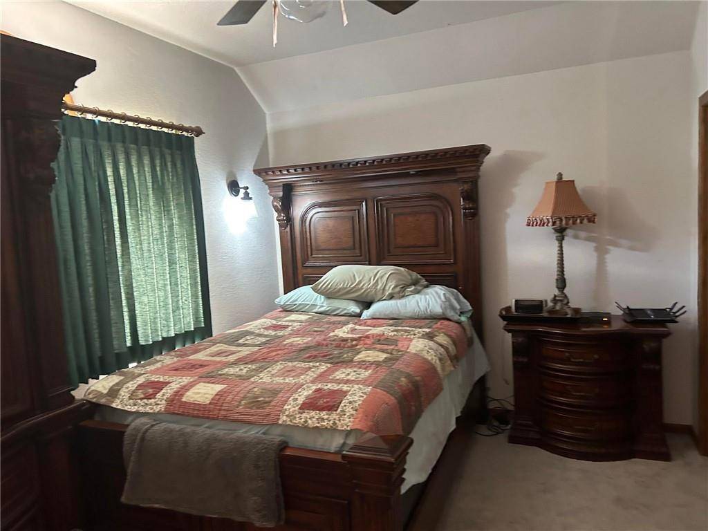 206 N Memorial ST, Hooker, OK 73945