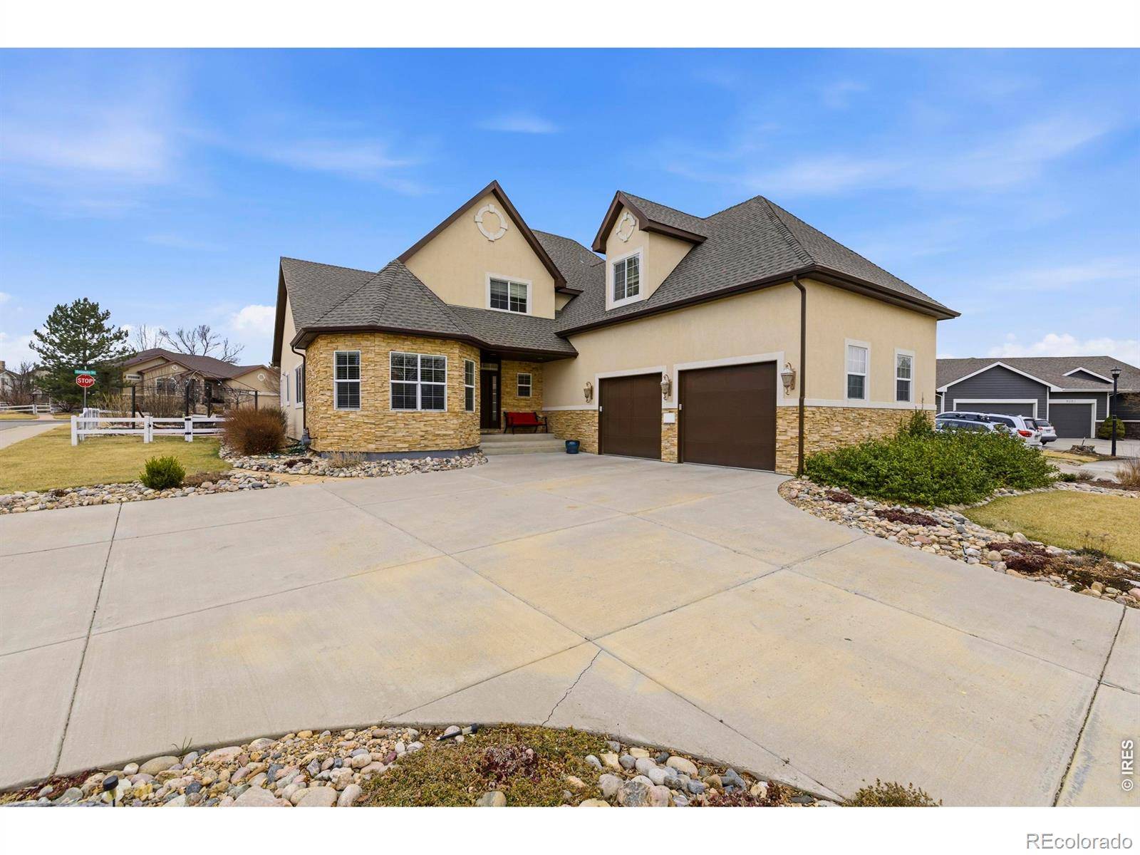 8295 Avalon CT, Windsor, CO 80528