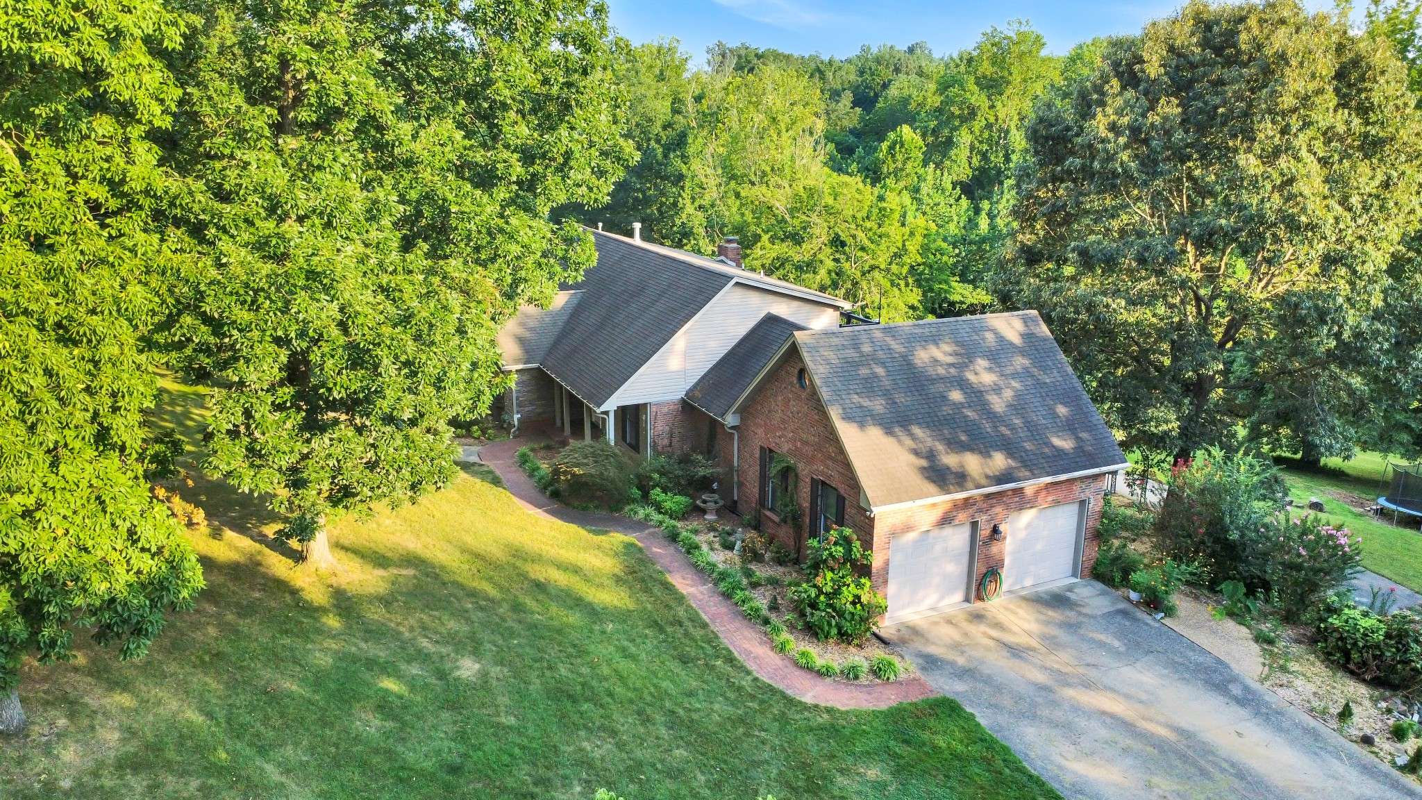 911 STEPHEN DRIVE, Clarksville, TN 37043