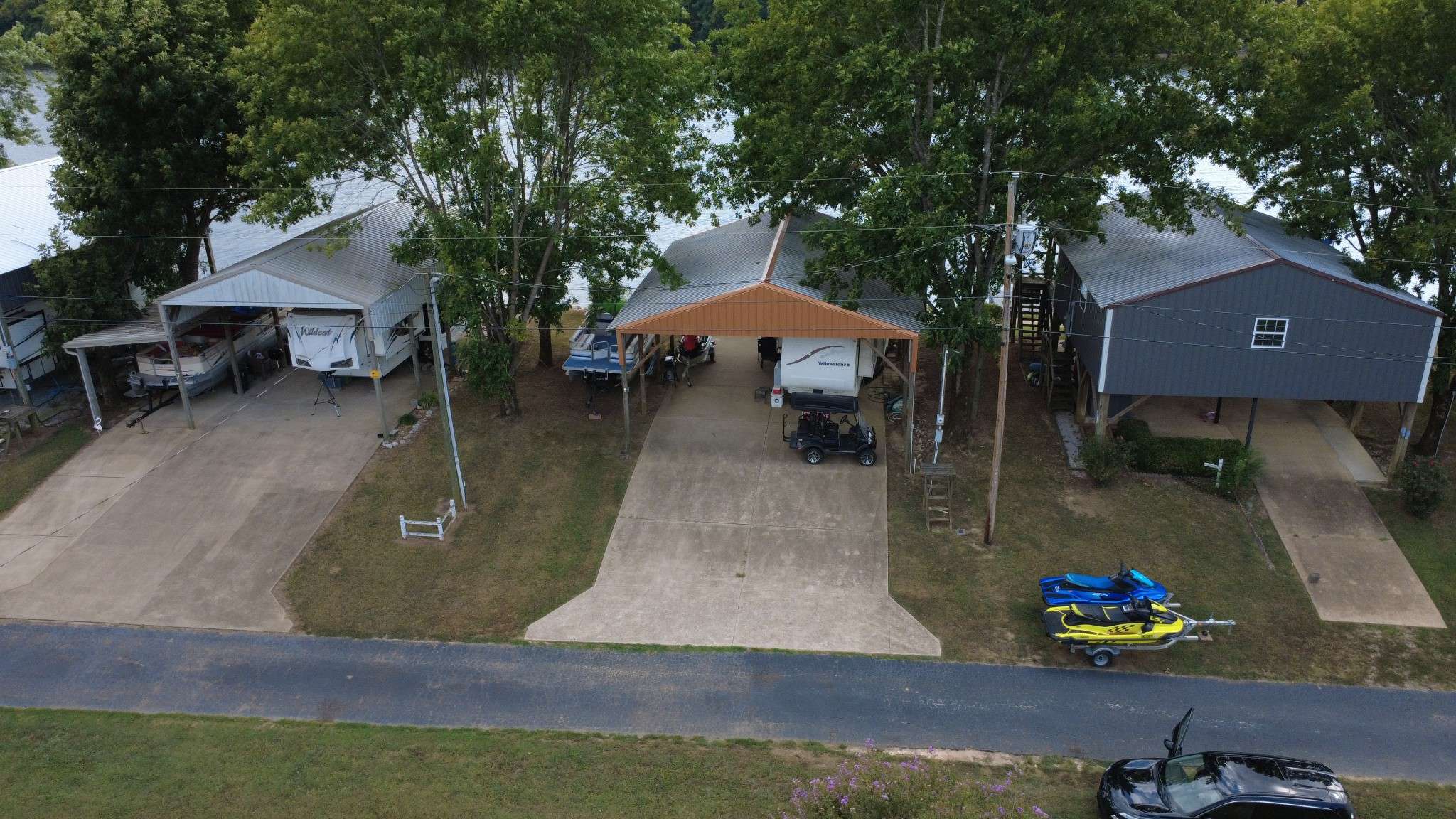 721 Beechview Rd, Clifton, TN 38425