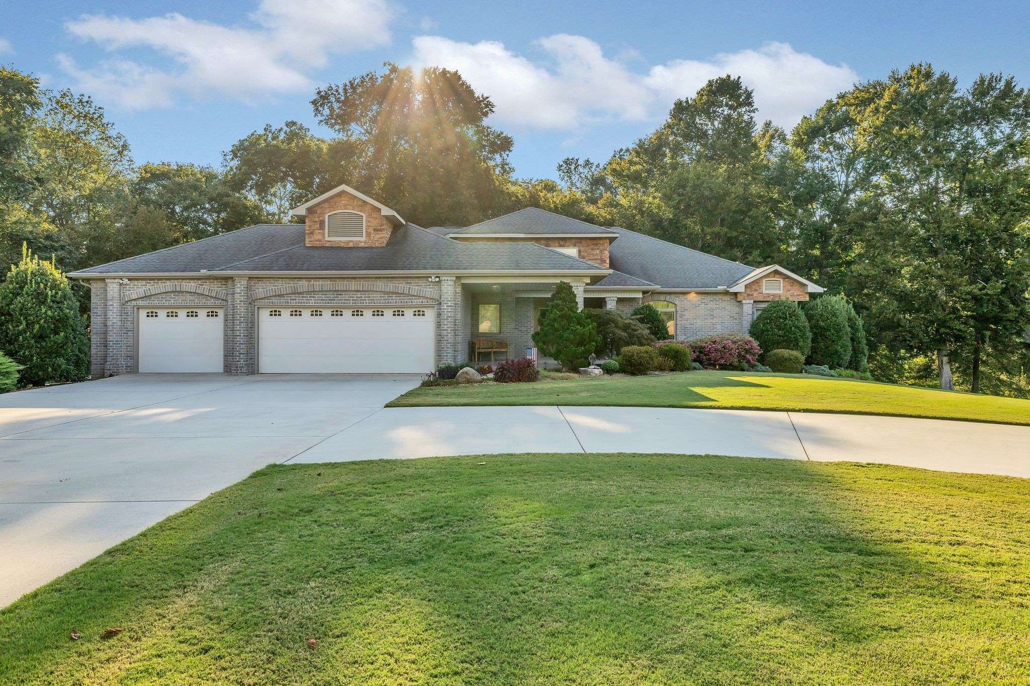 2124 Boswell Rd, Winchester, TN 37398