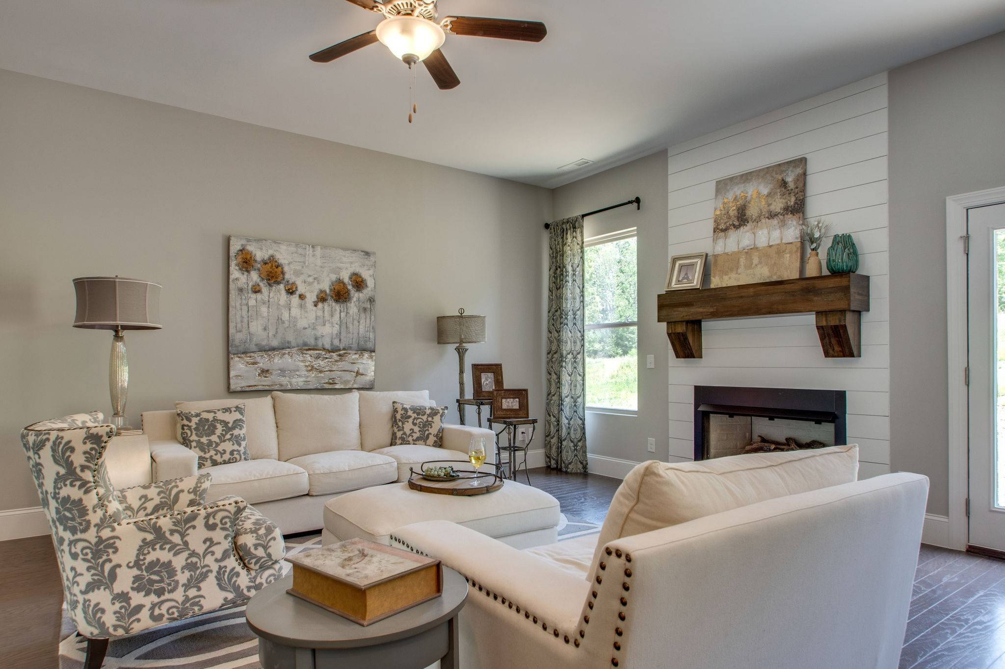 962 Hunters Lane, Springfield, TN 37172