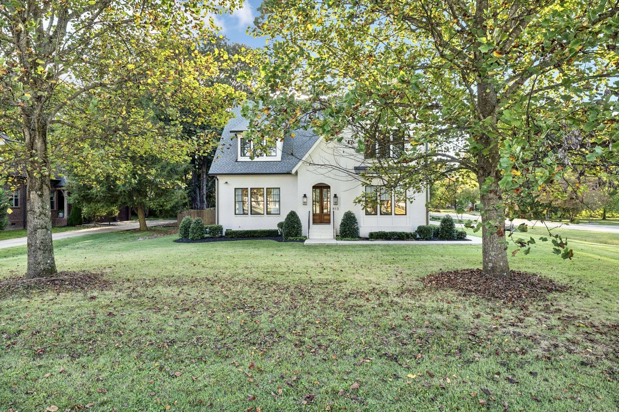 813 Hillsboro Rd, Franklin, TN 37064