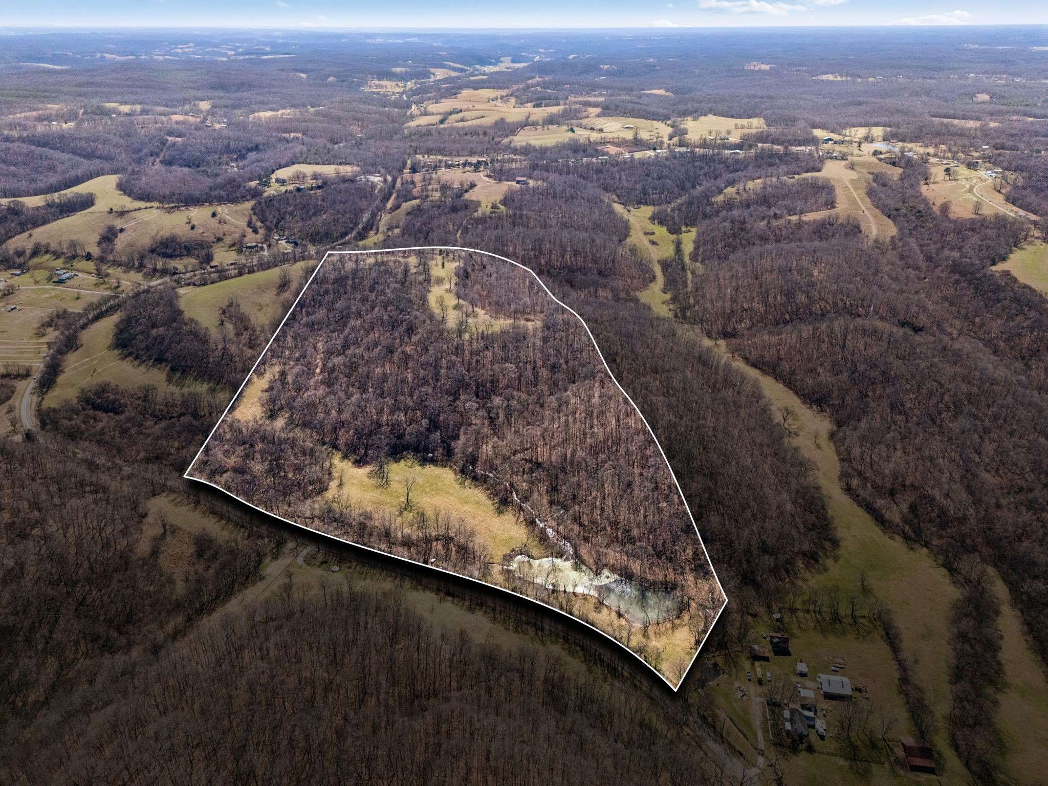4 Enterprise Rd, Mount Pleasant, TN 38474