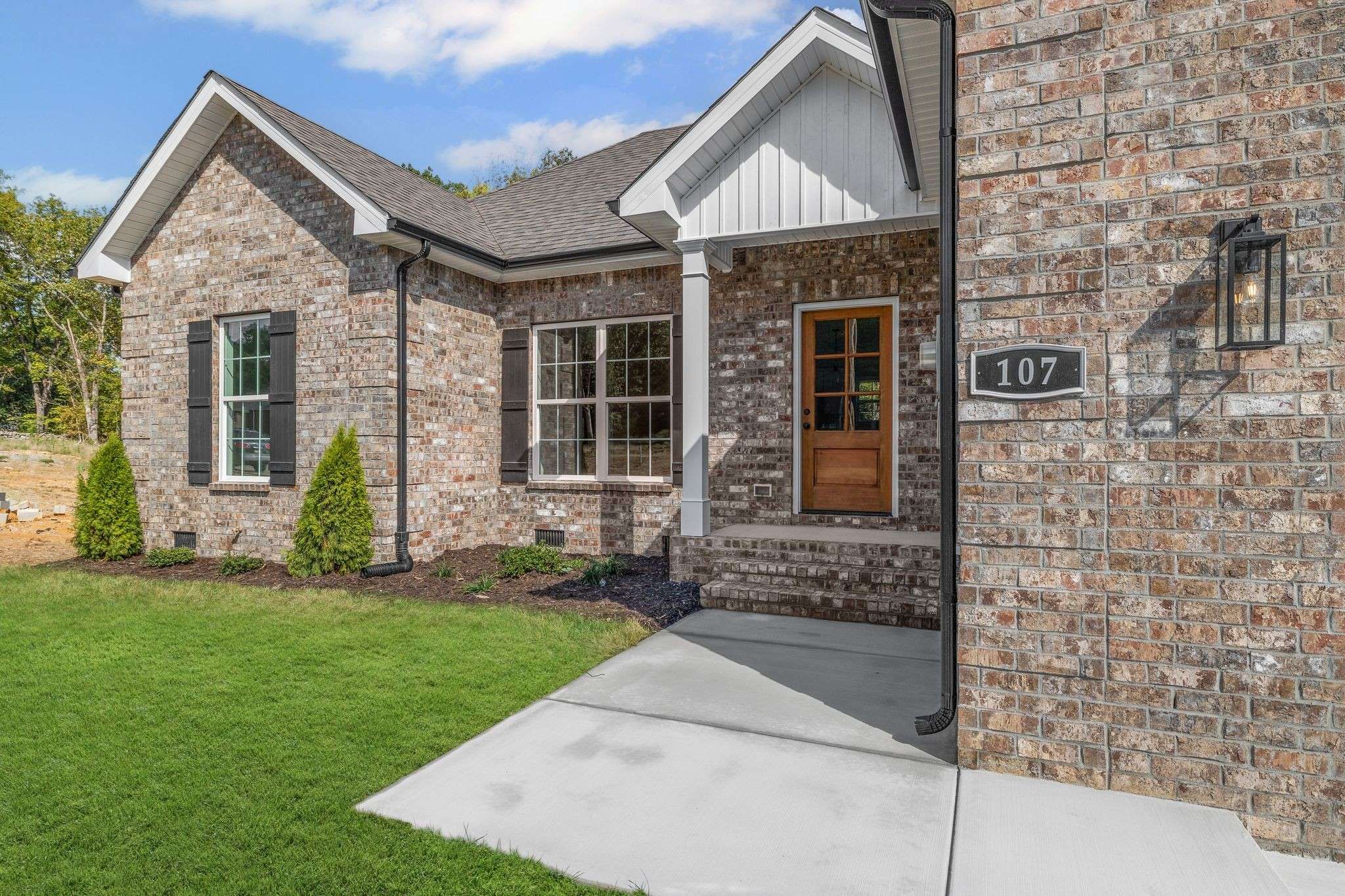 107 Stonebrook Dr, Shelbyville, TN 37160