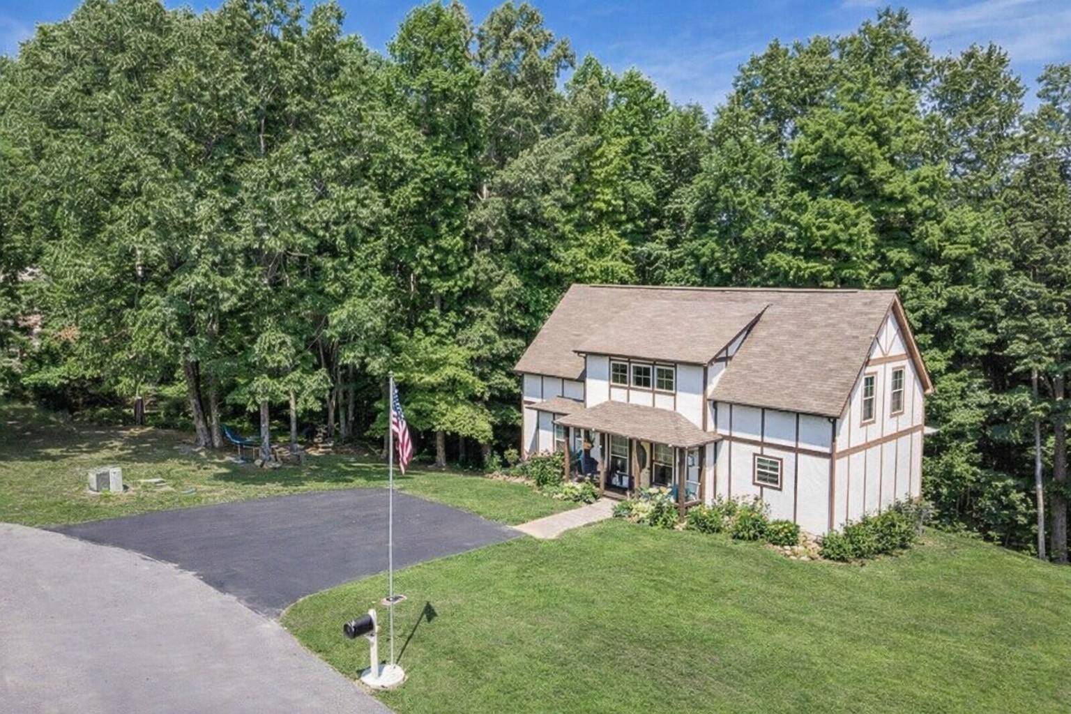 283 Shiloh Ln, Smithville, TN 37166